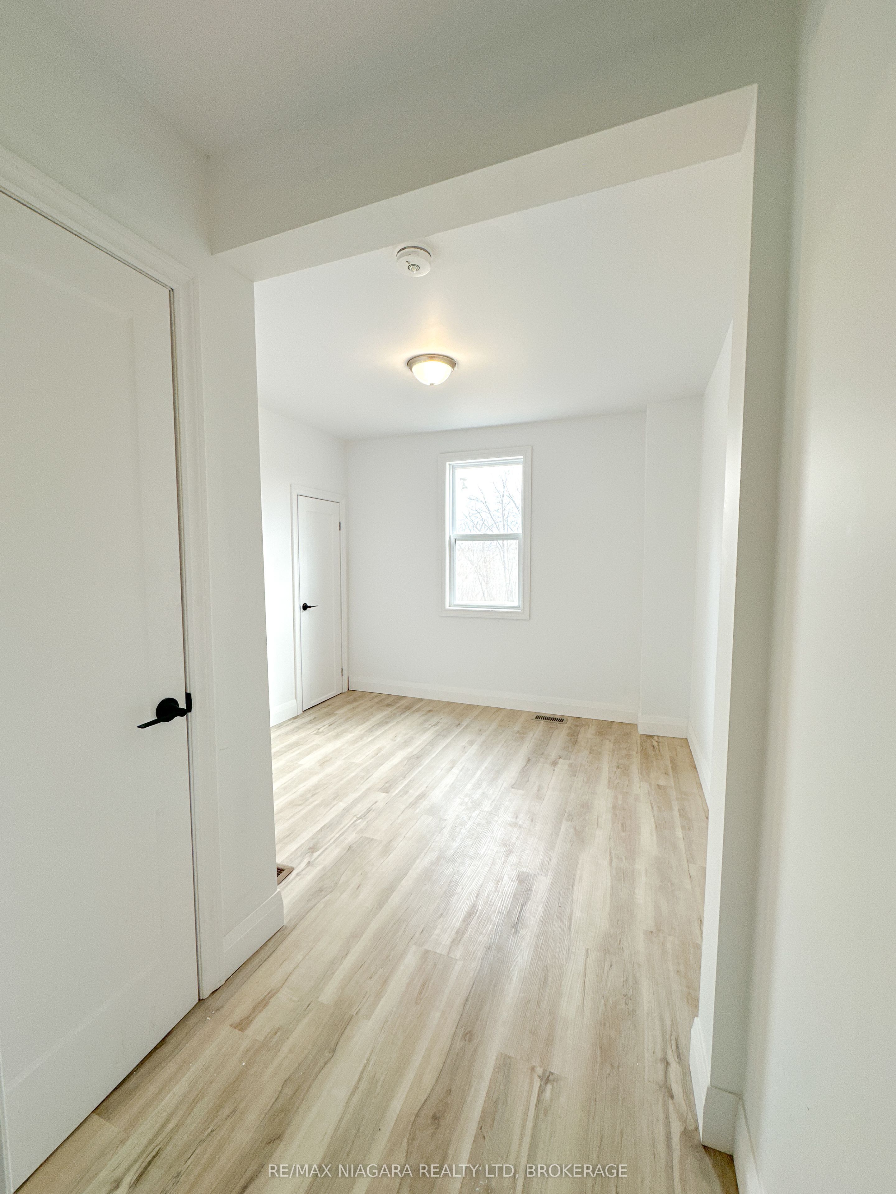 233 Pelham Road Property Photo 23