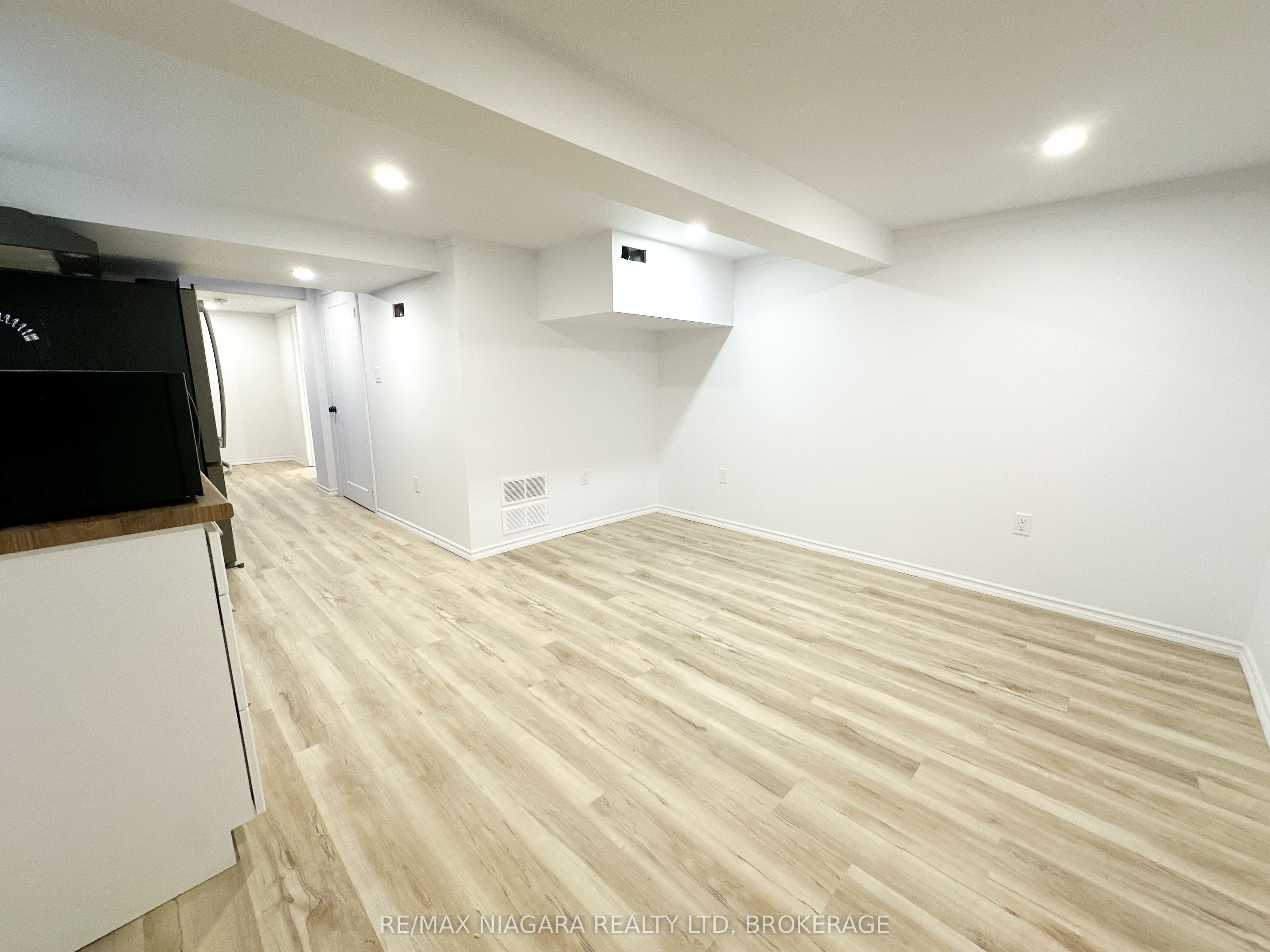 233 Pelham Road Property Photo 33