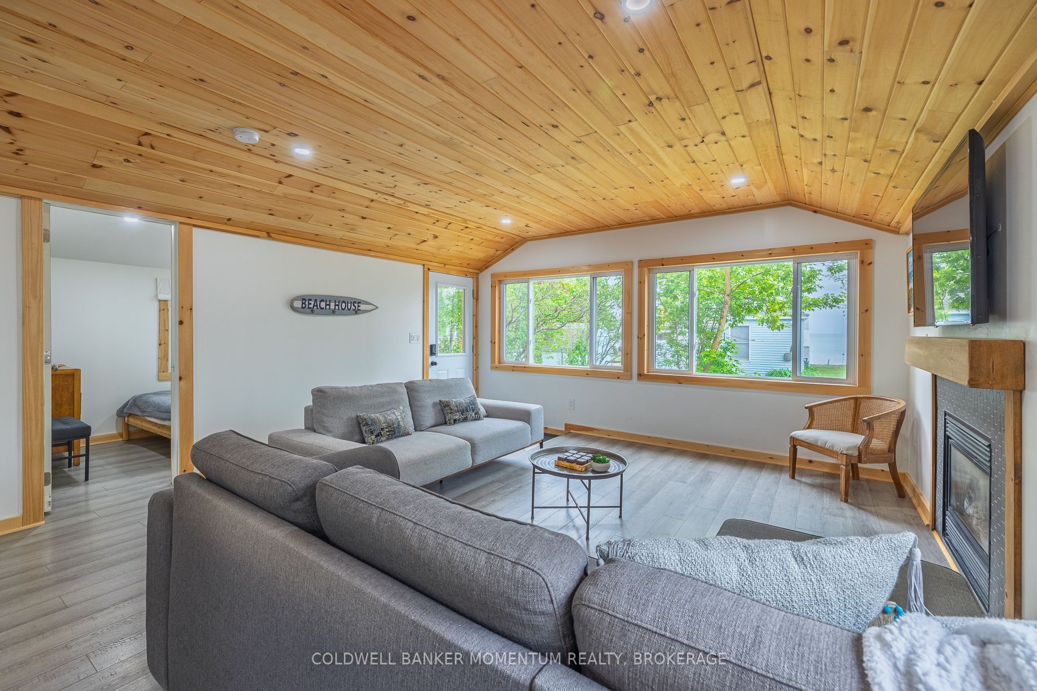12221 Lakeshore Road Property Photo 29