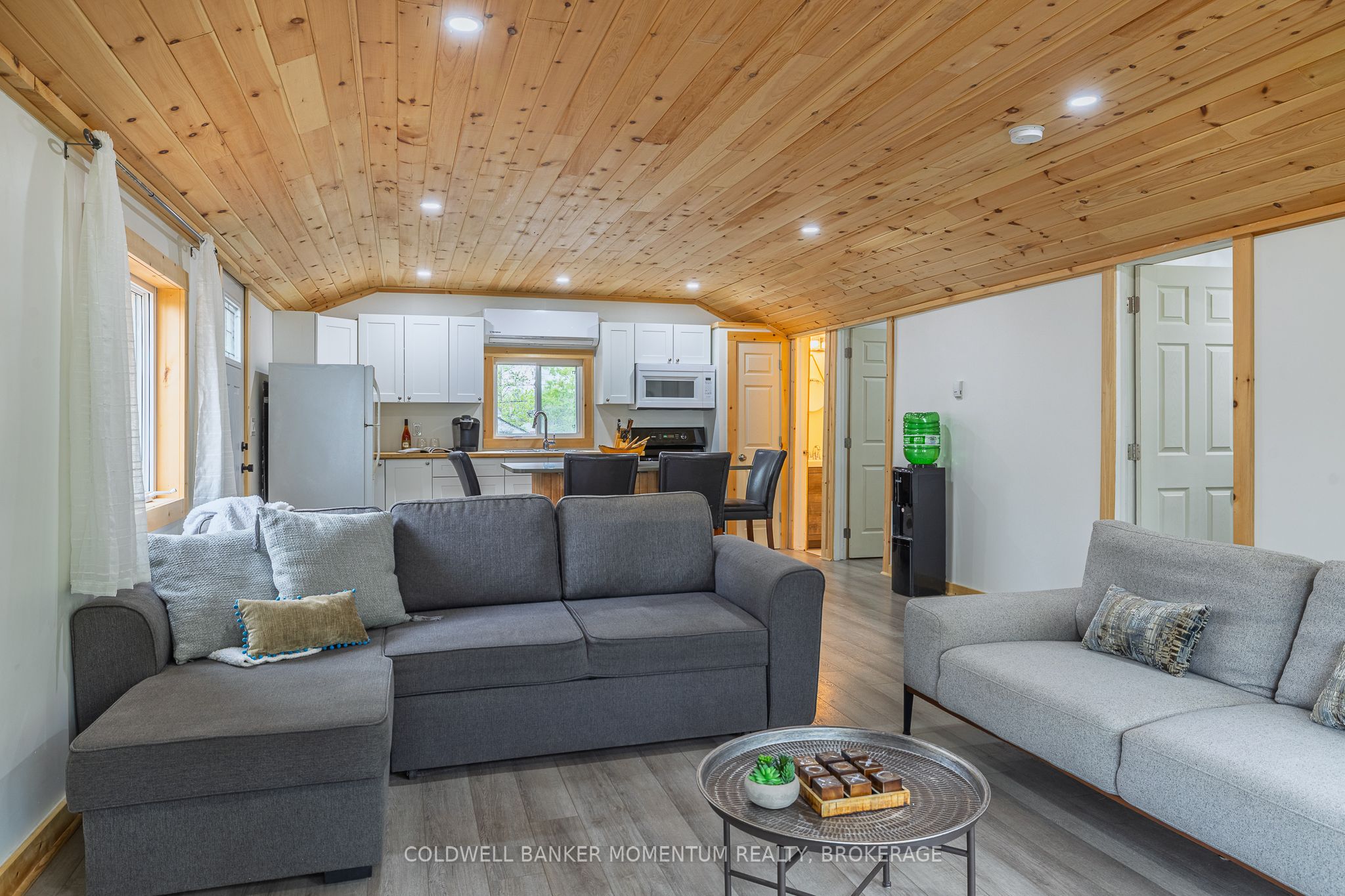 12221 Lakeshore Road Property Photo 33