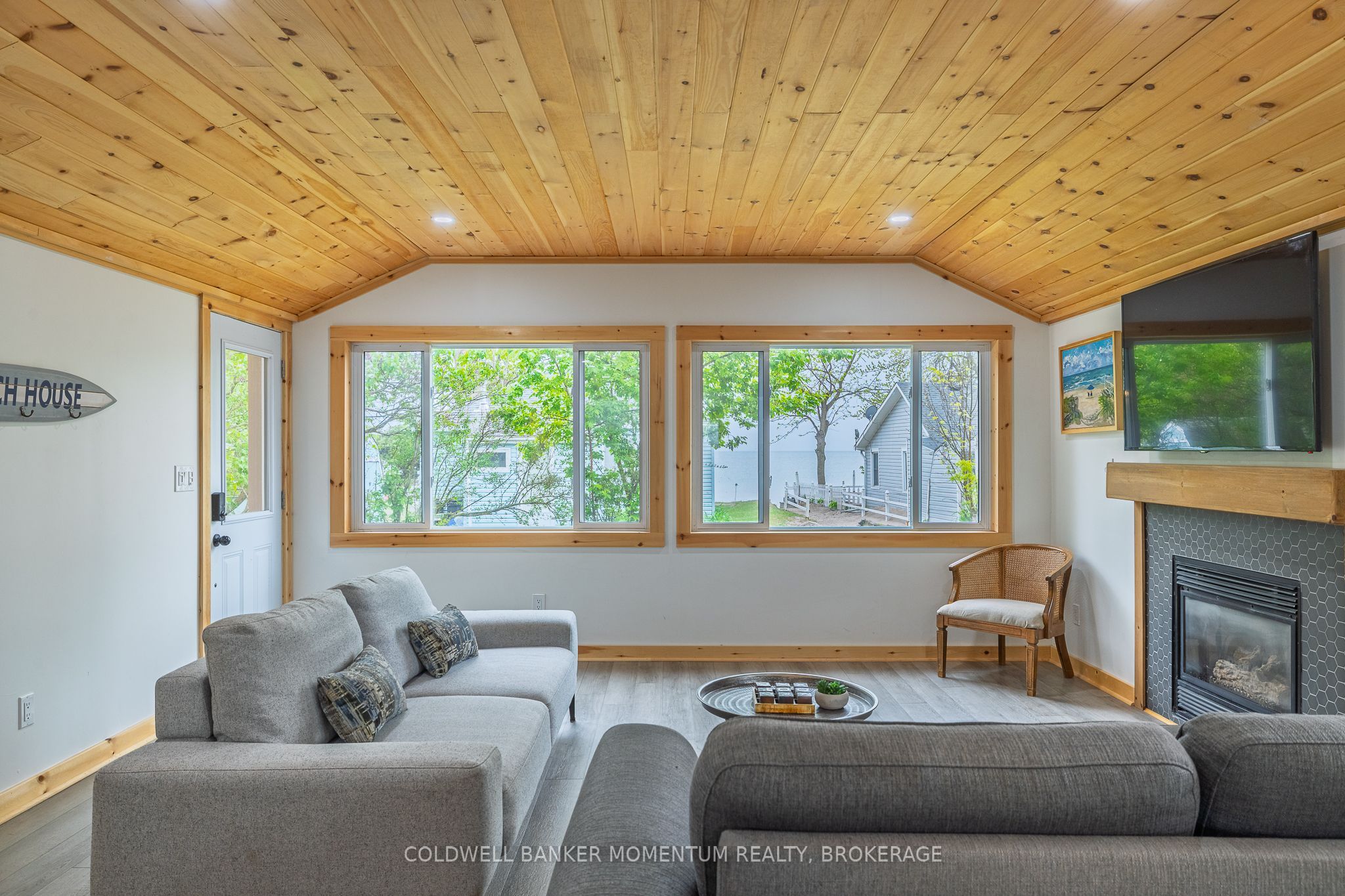 12221 Lakeshore Road Property Photo 35