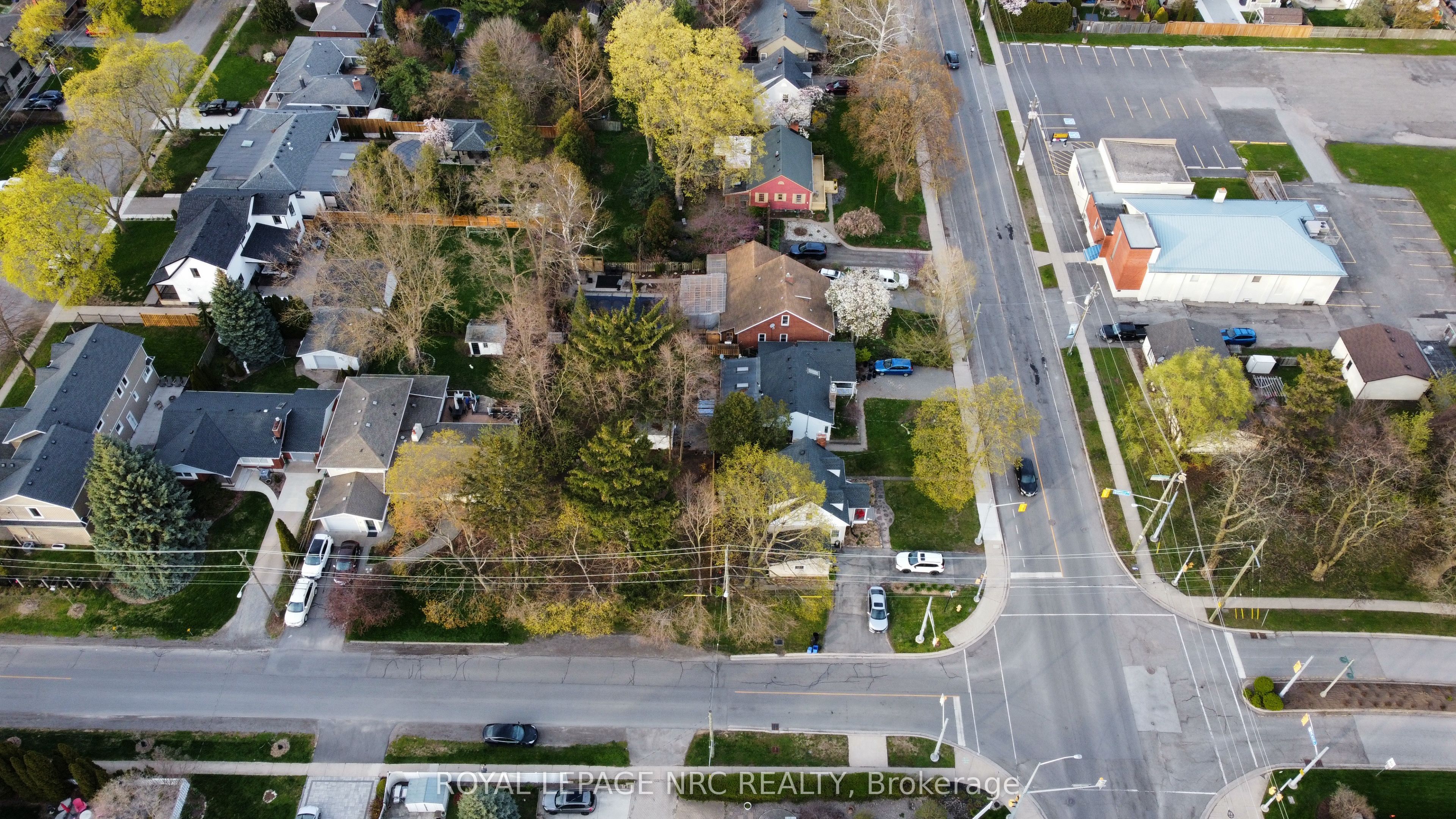 2a Corbett Avenue Property Photo 12