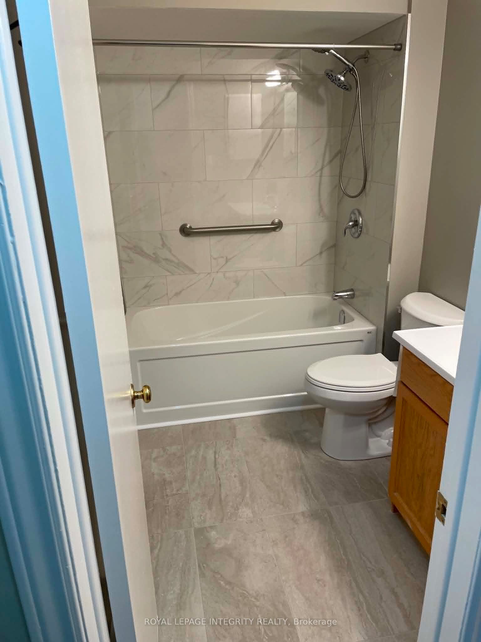 3 Stonebank Crescent 10 Property Photo 23