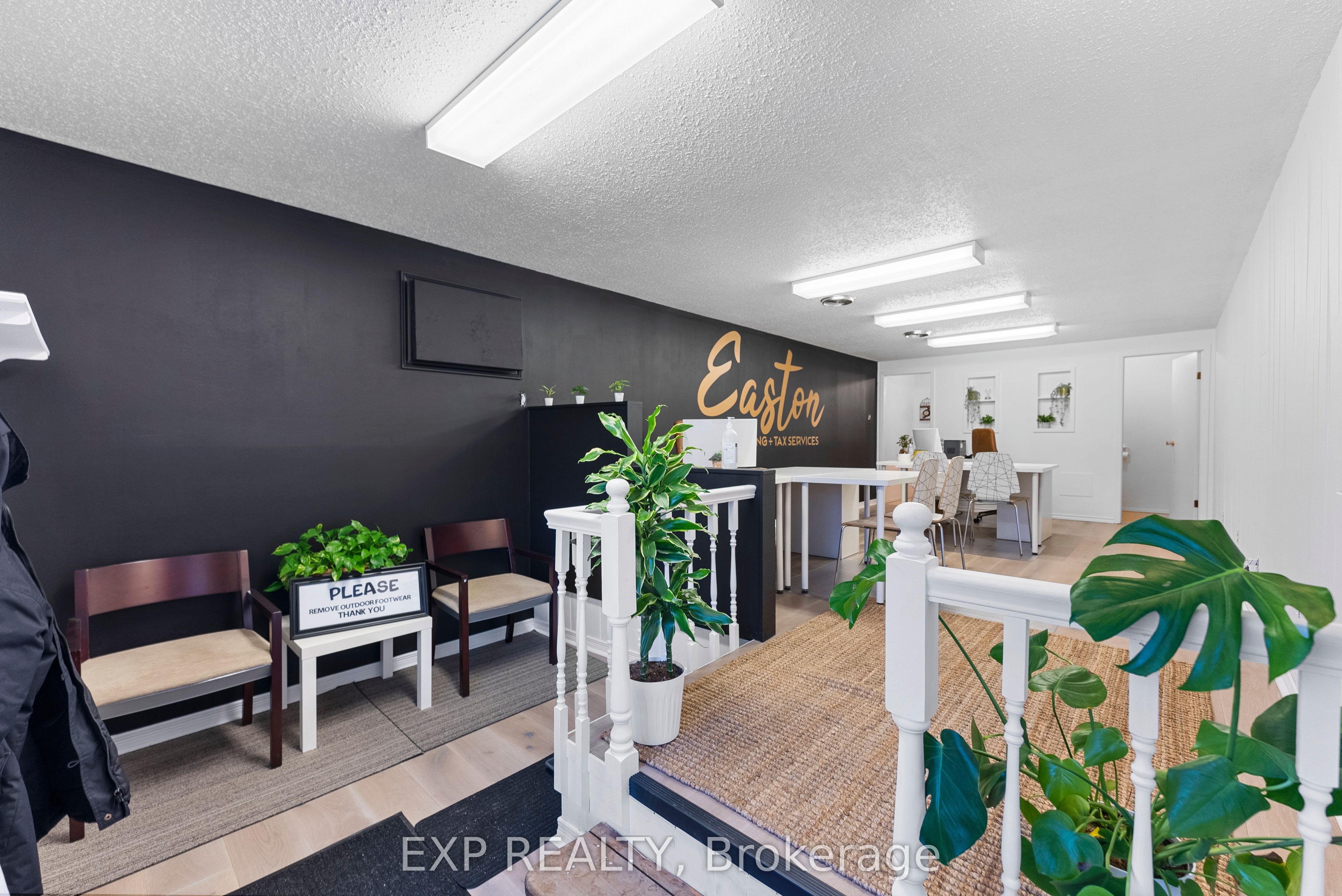 12 Dunn Street Property Photo 9