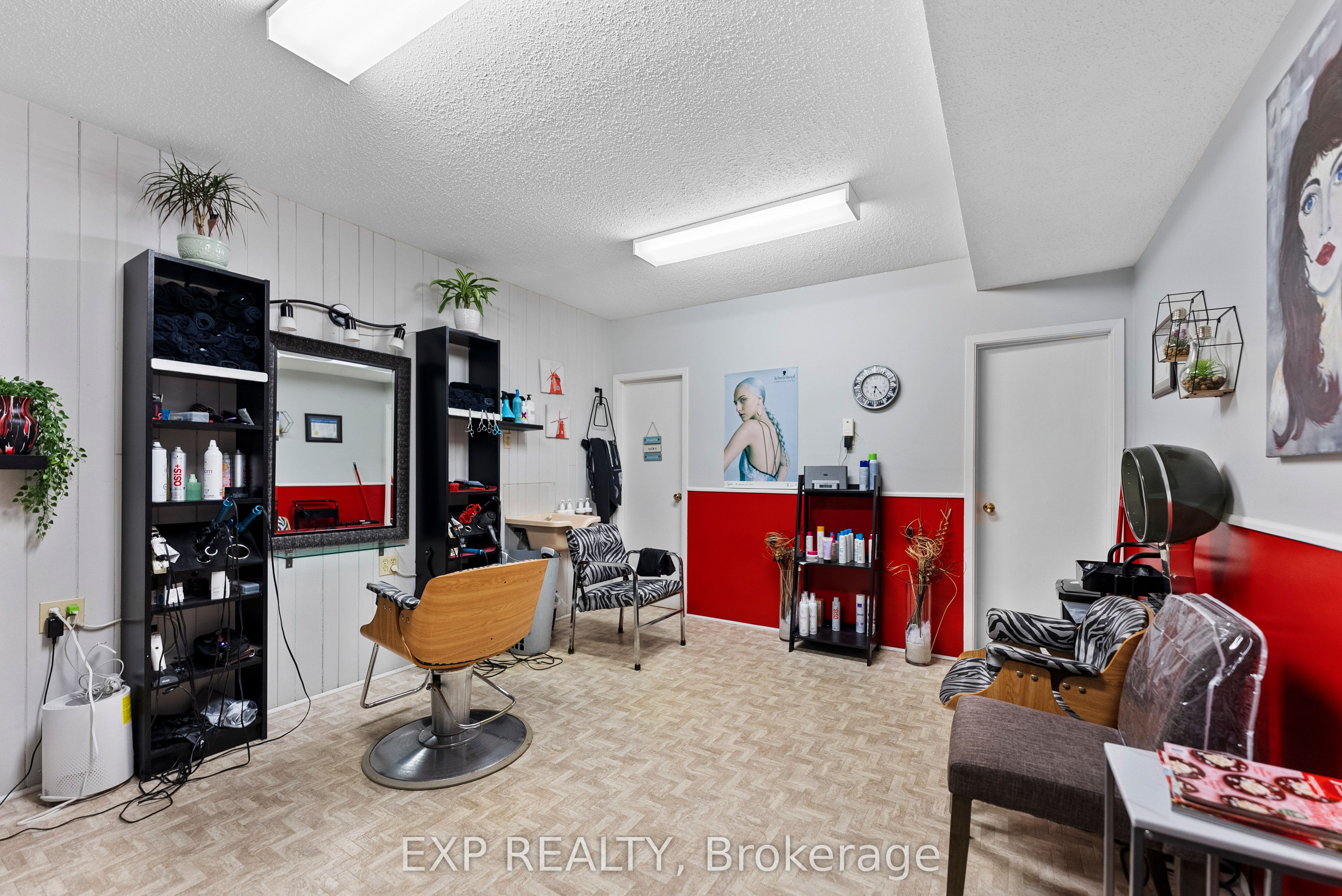 12 Dunn Street Property Photo 11