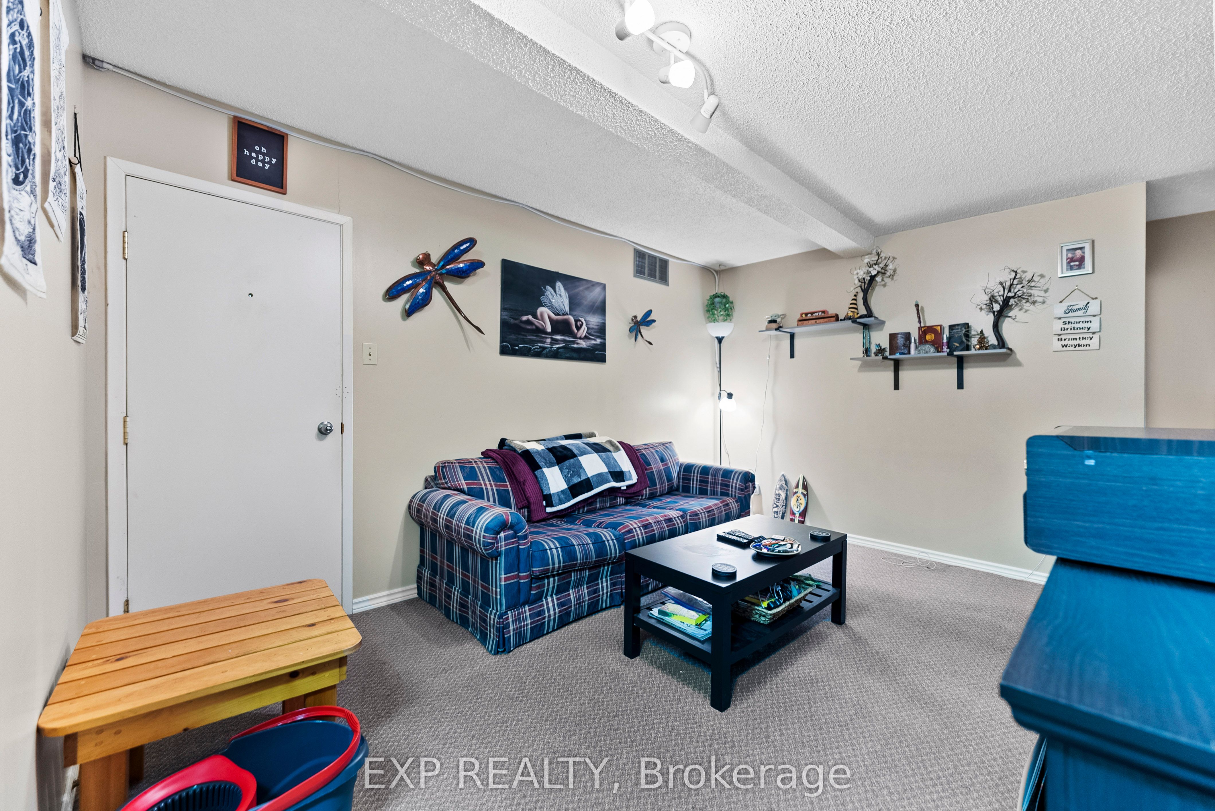12 Dunn Street Property Photo 15