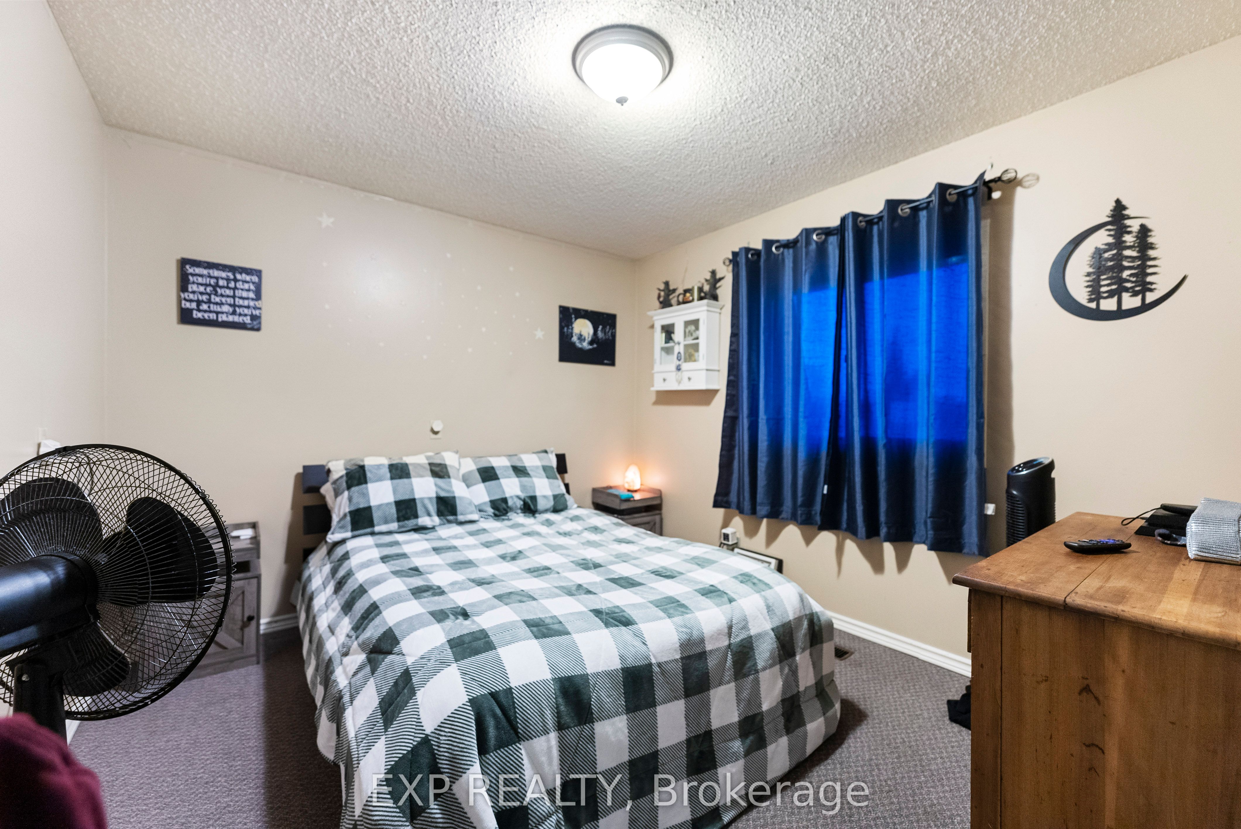 12 Dunn Street Property Photo 16