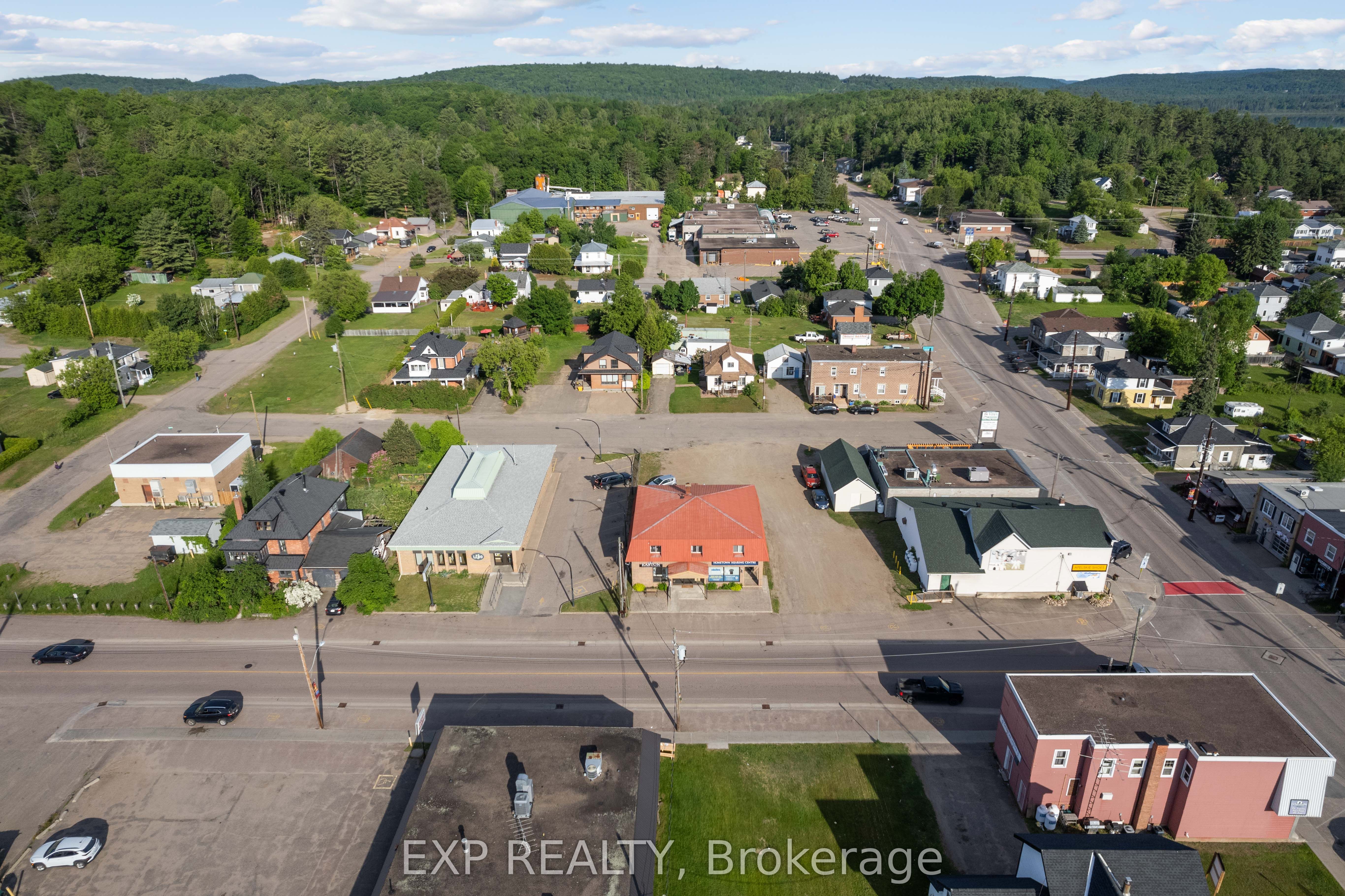 12 Dunn Street Property Photo 21