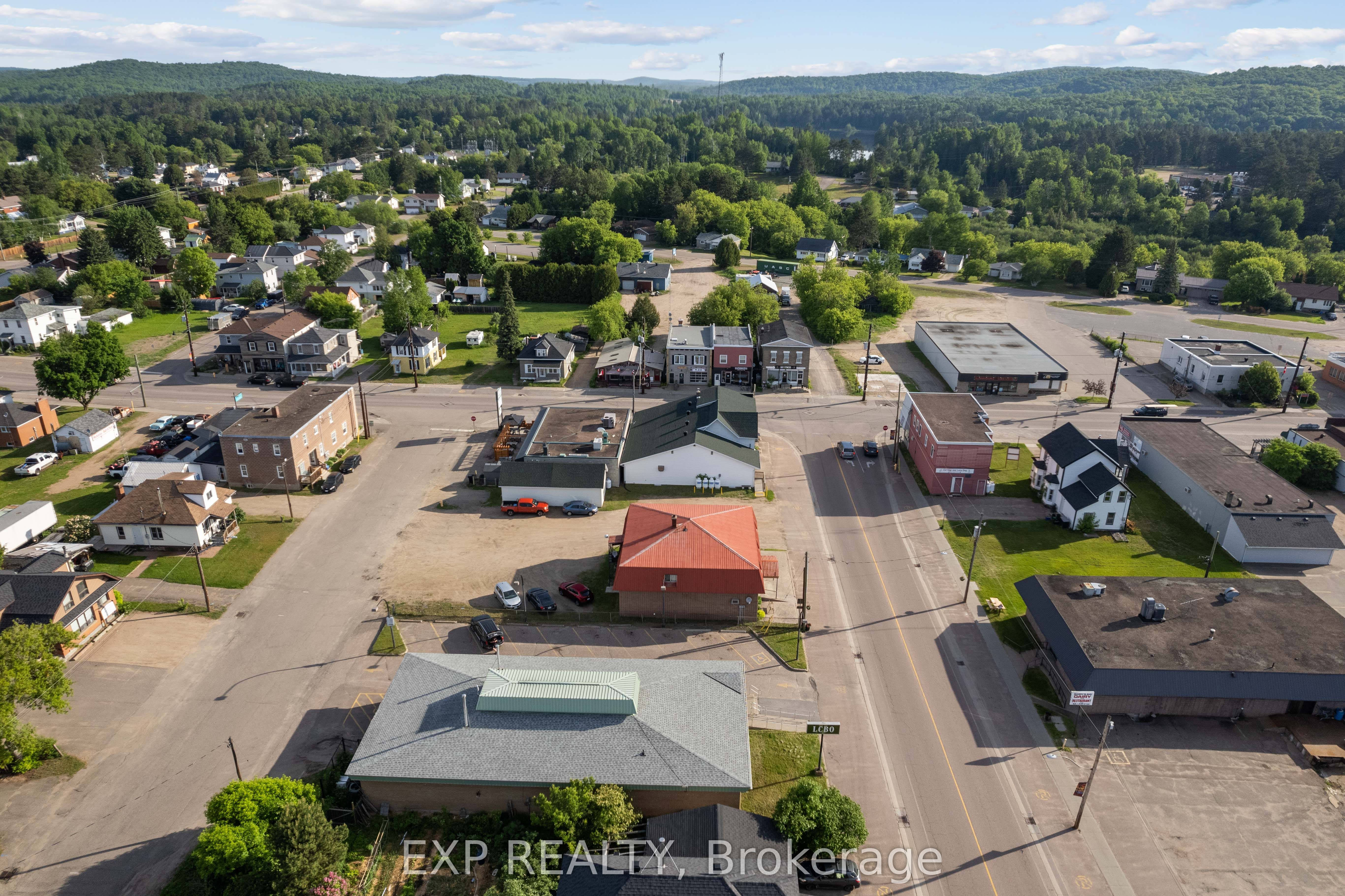 12 Dunn Street Property Photo 23