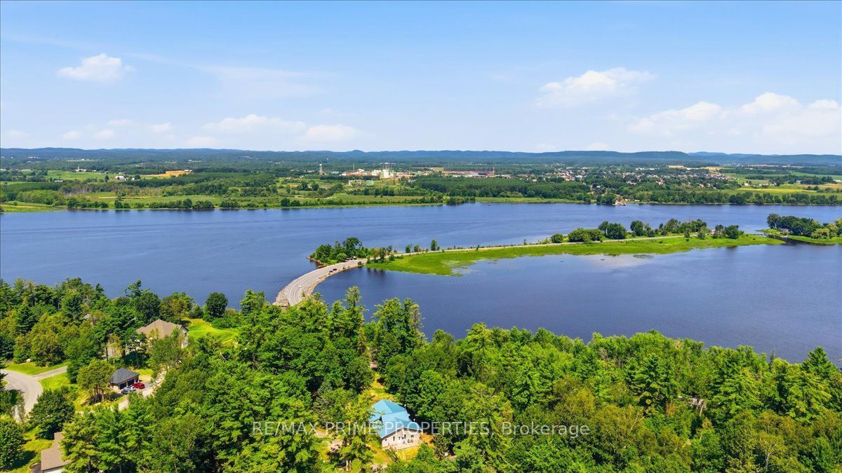 517 Wilson Road Property Photo 11