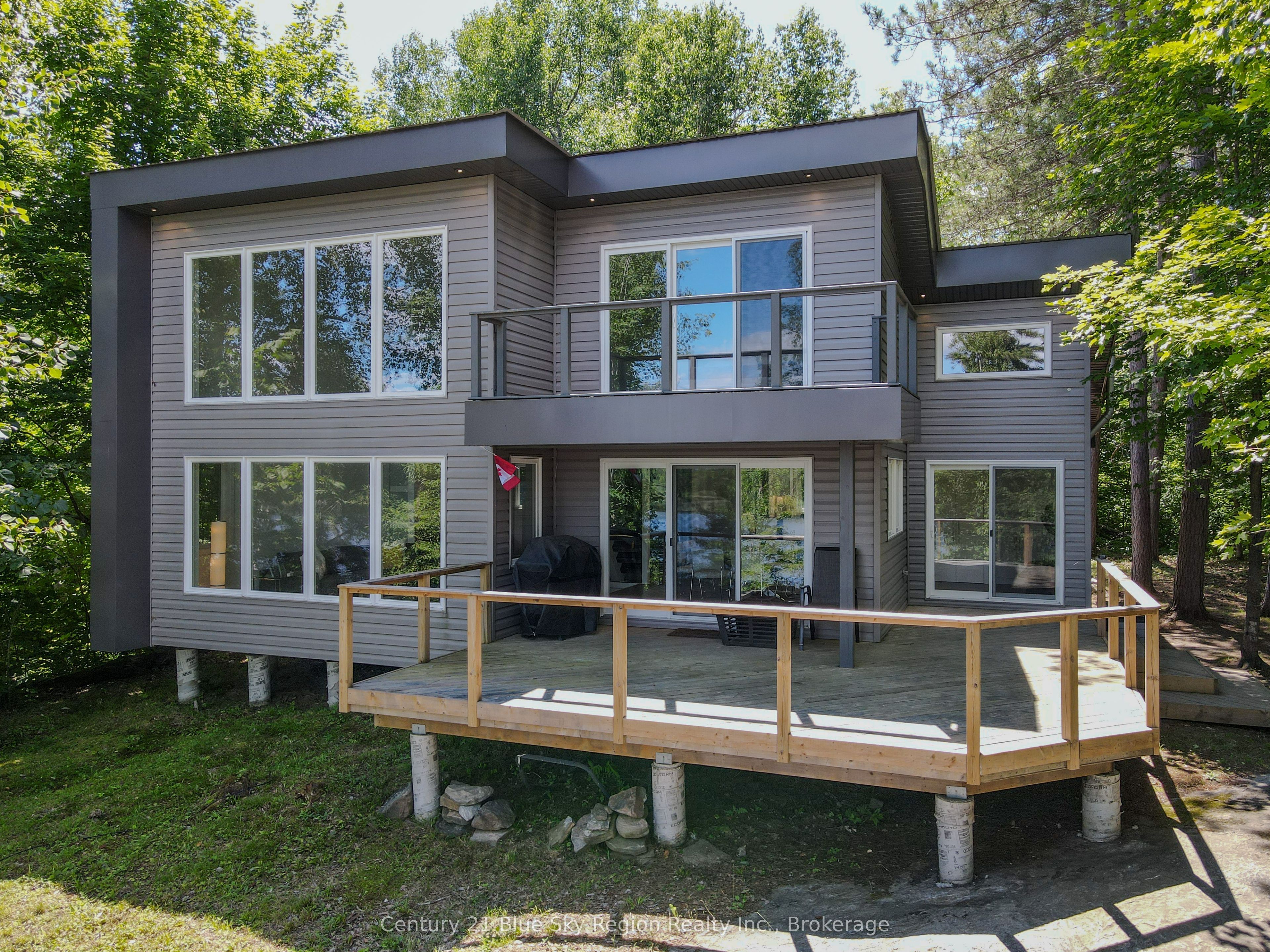 21 Jack's Lake Property Photo 1