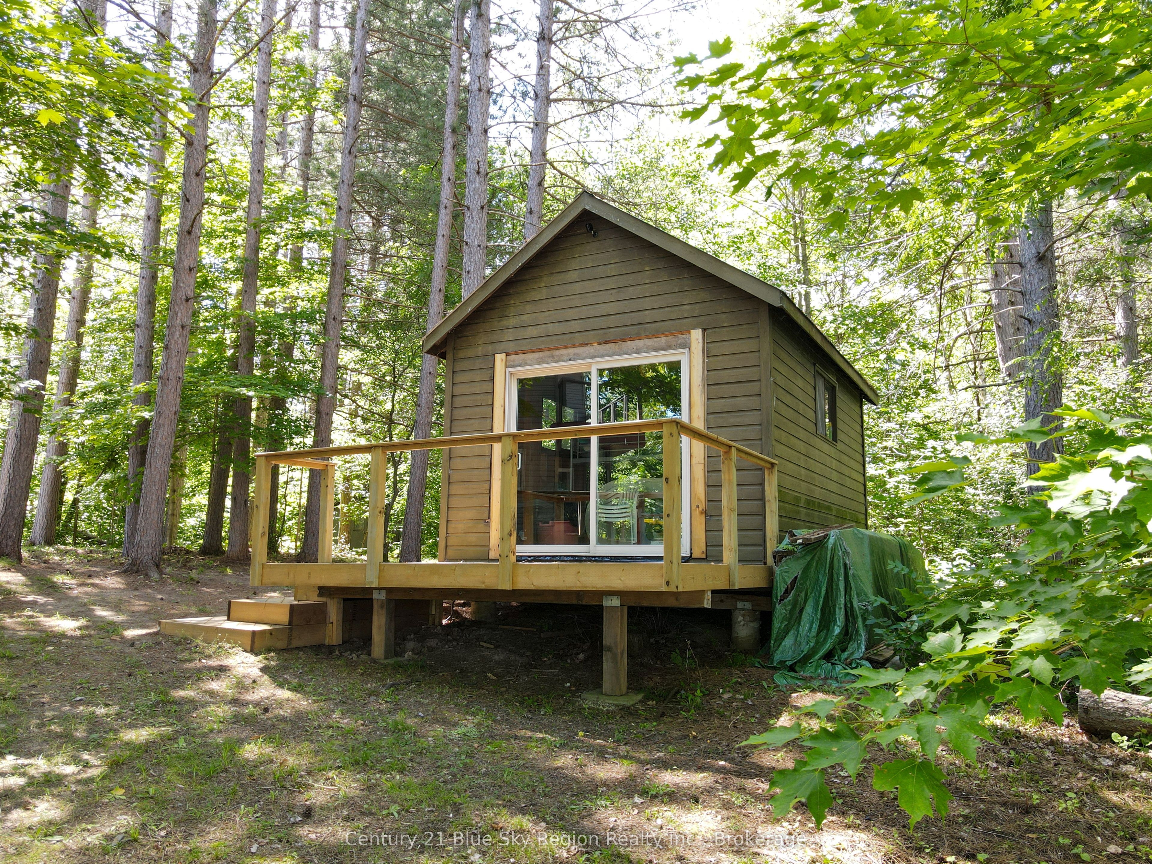 21 Jack's Lake Property Photo 7