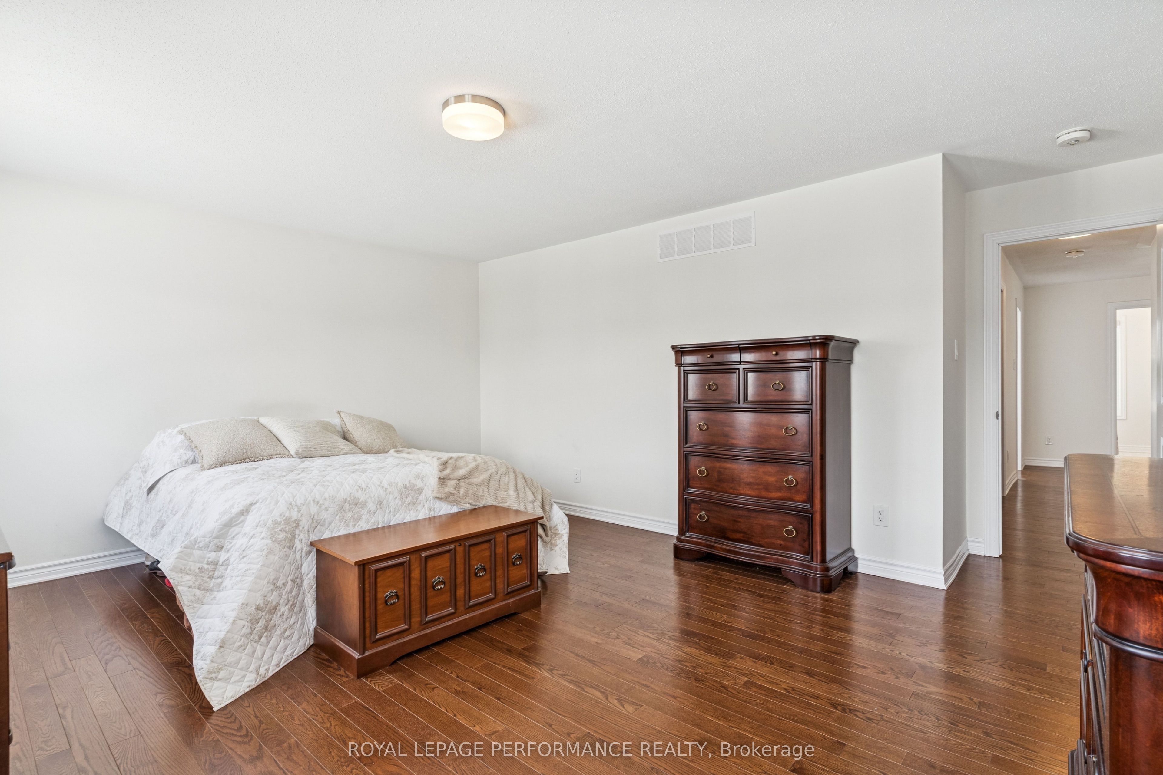845 Snap Hook Crescent Property Photo 35