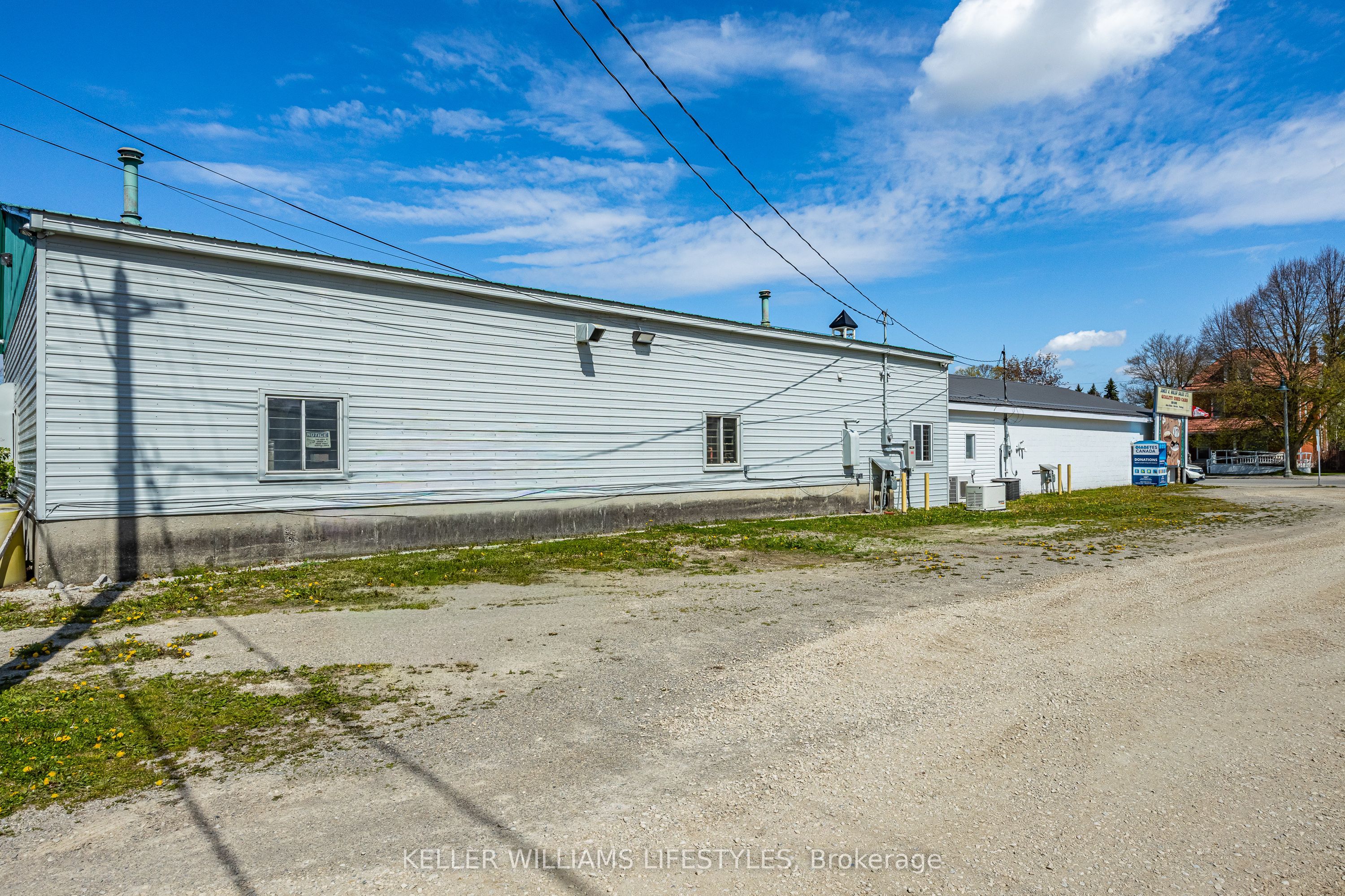 163 Ailsa Craig Main Street Property Photo 32