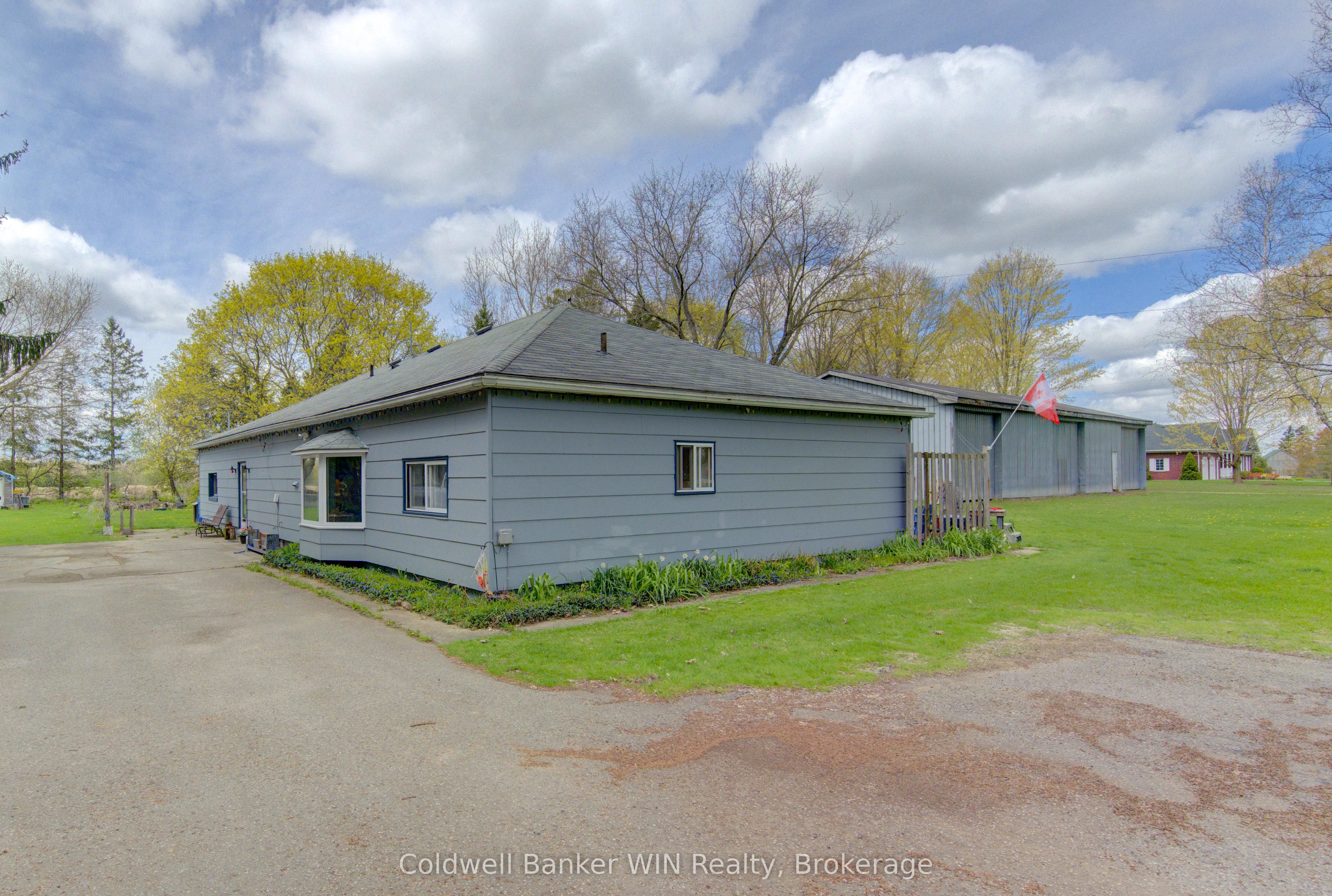 186 Mcfarlin Drive Property Photo 1