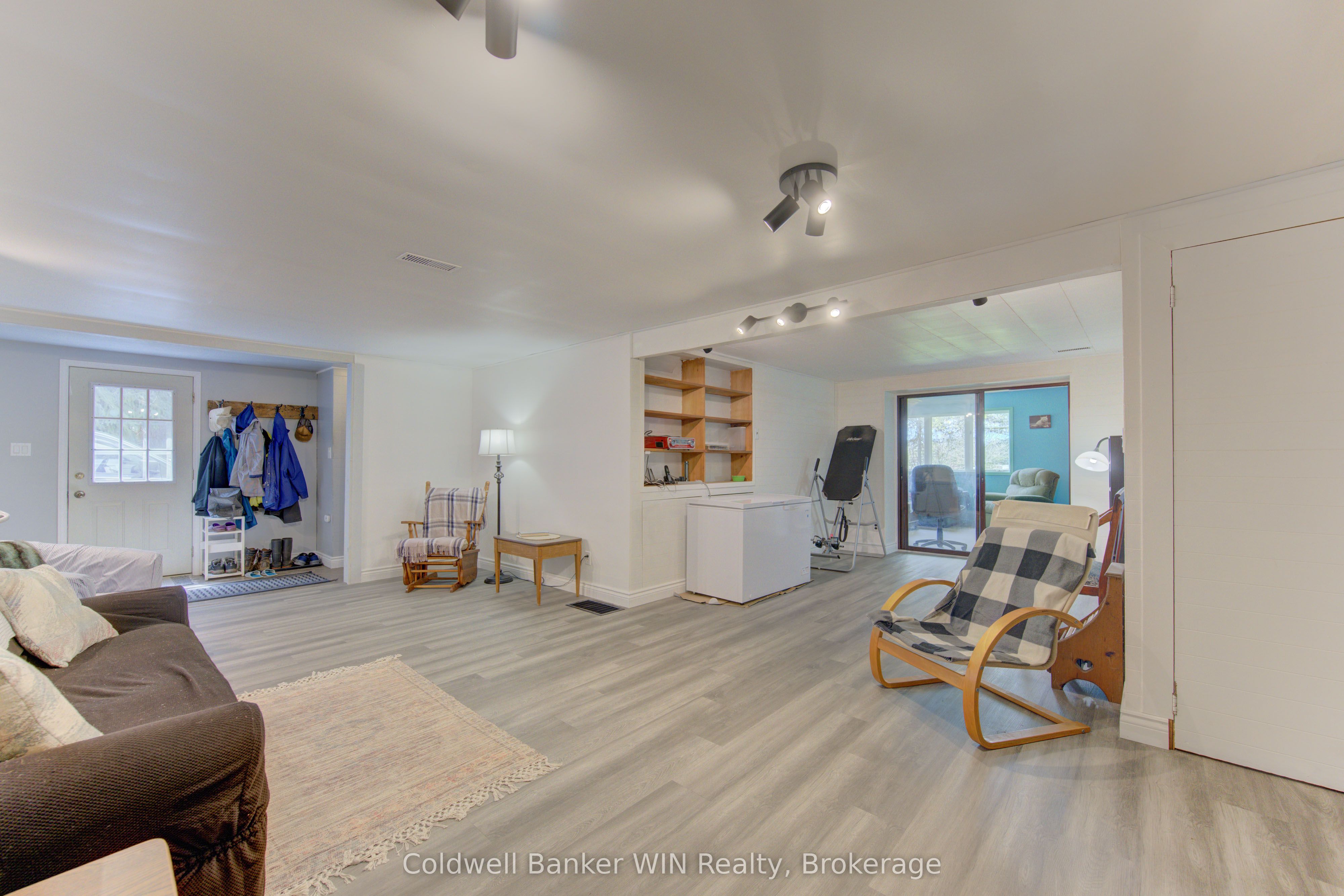 186 Mcfarlin Drive Property Photo 3