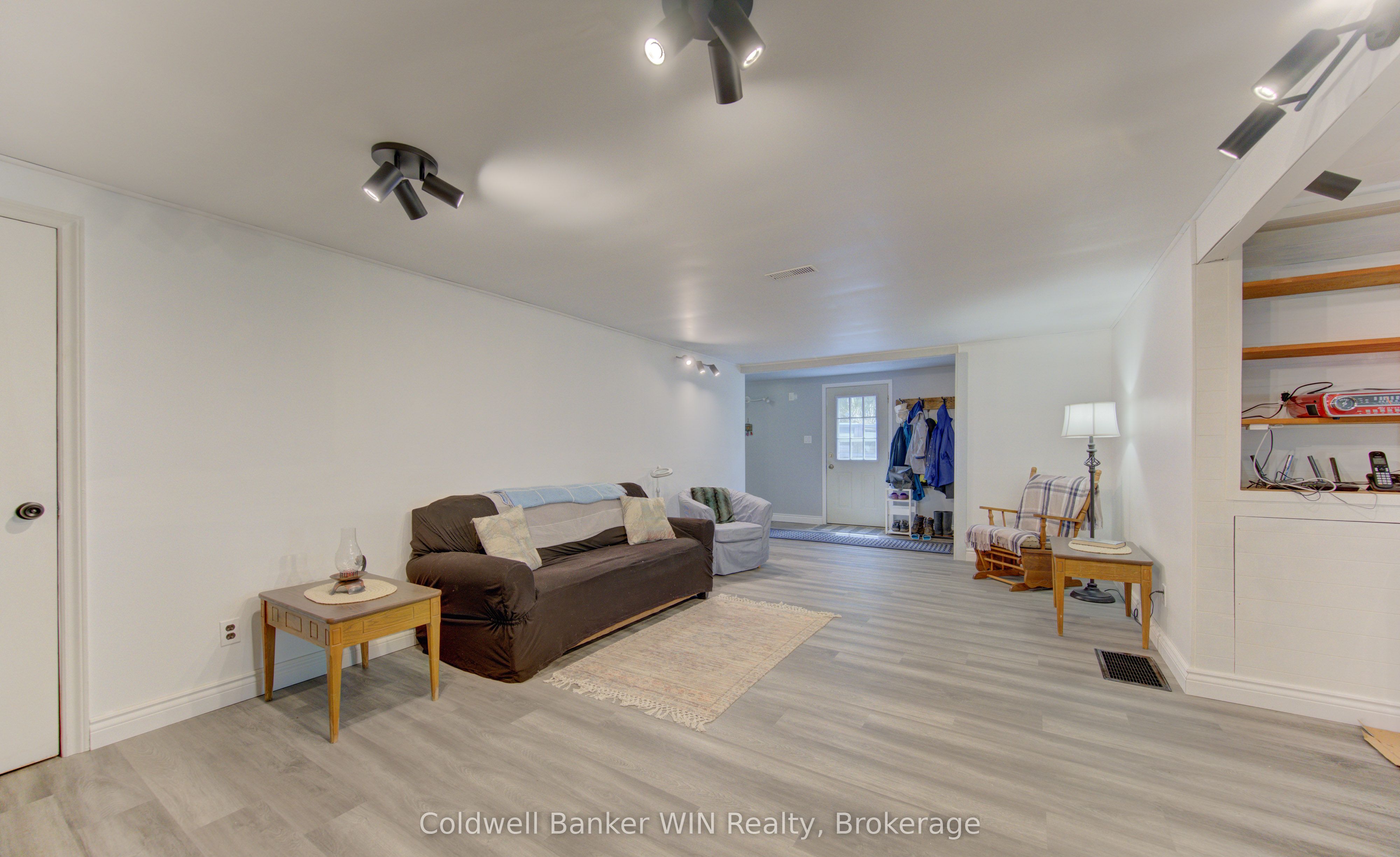 186 Mcfarlin Drive Property Photo 4