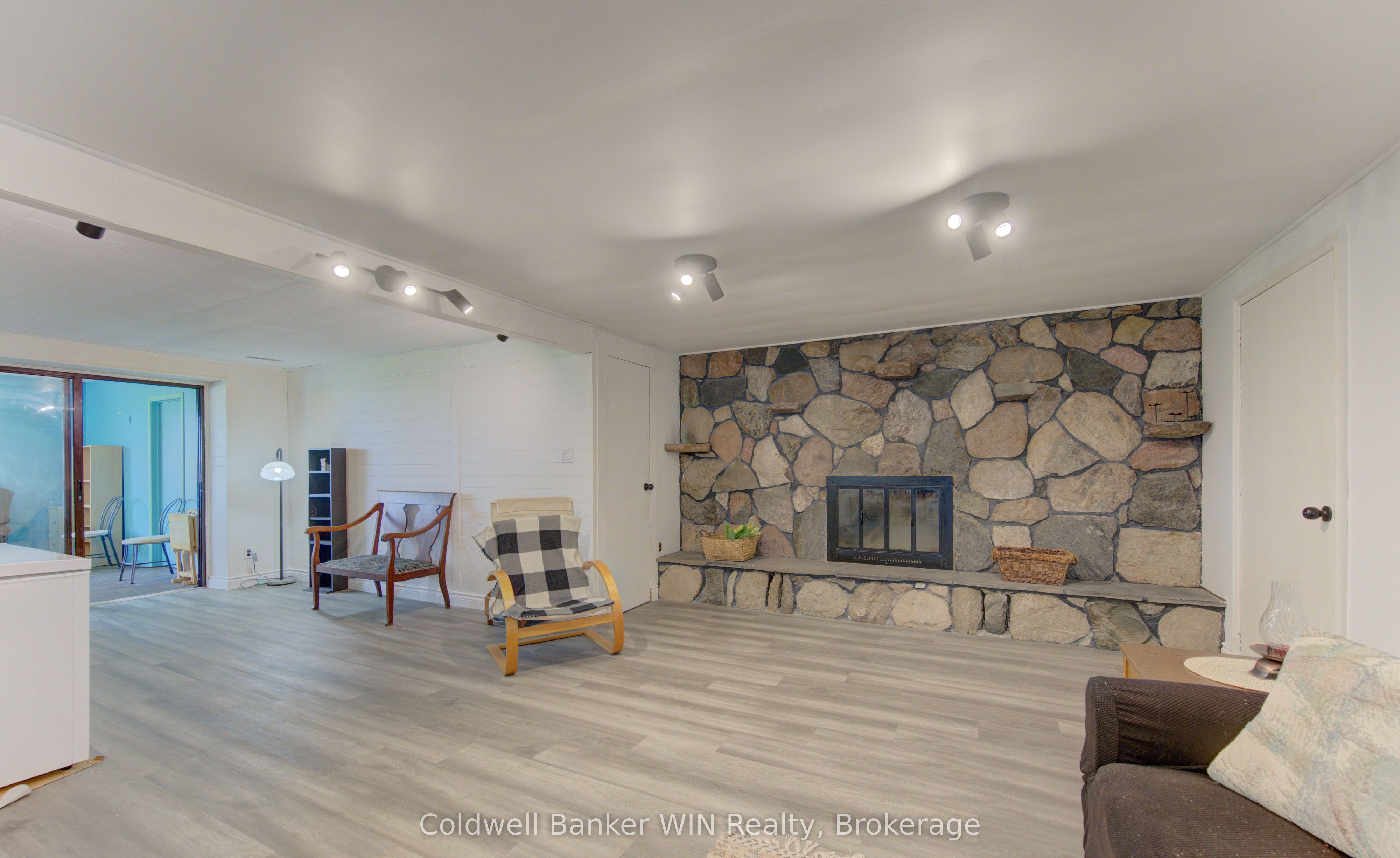 186 Mcfarlin Drive Property Photo 6