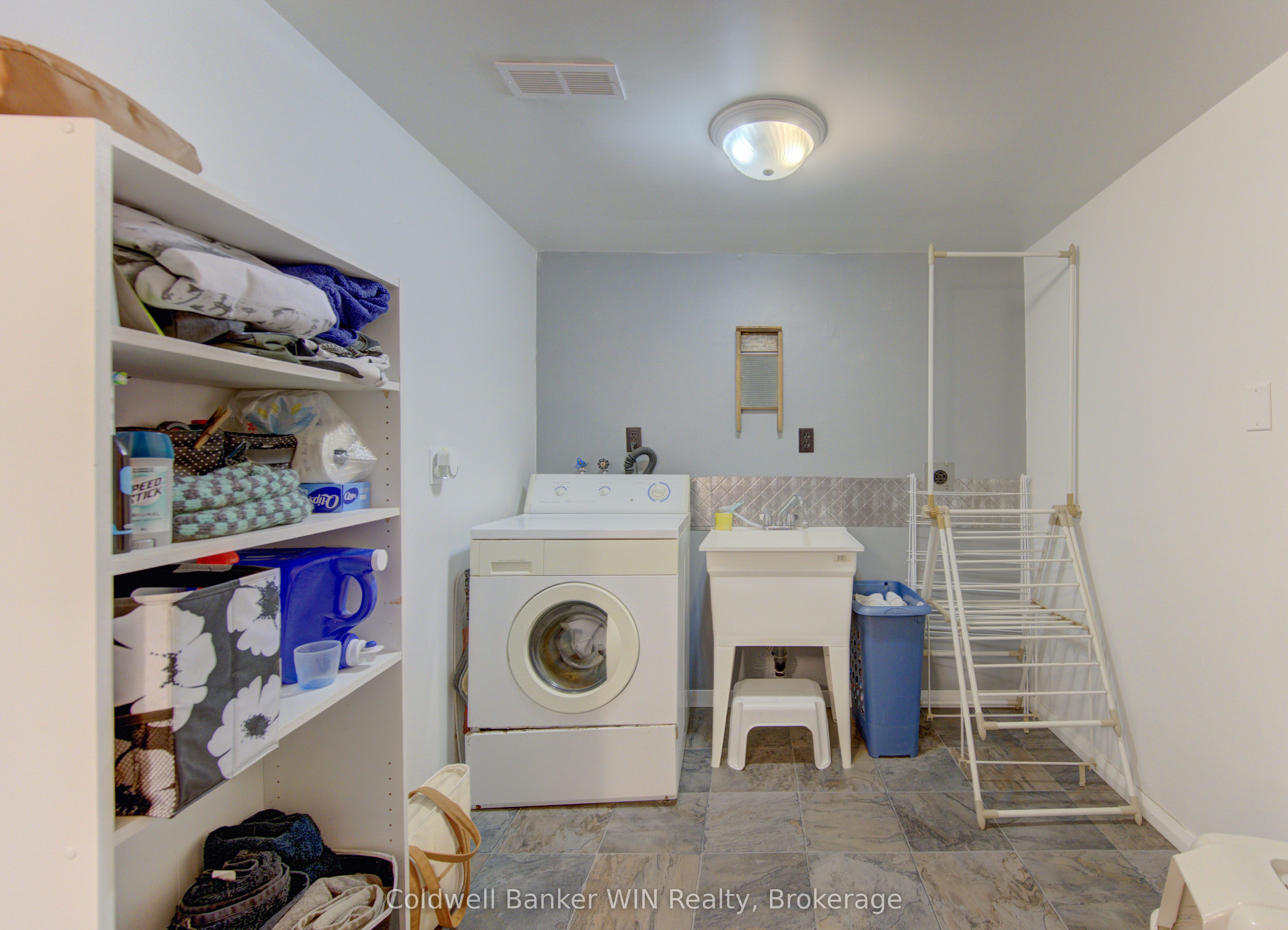 186 Mcfarlin Drive Property Photo 15