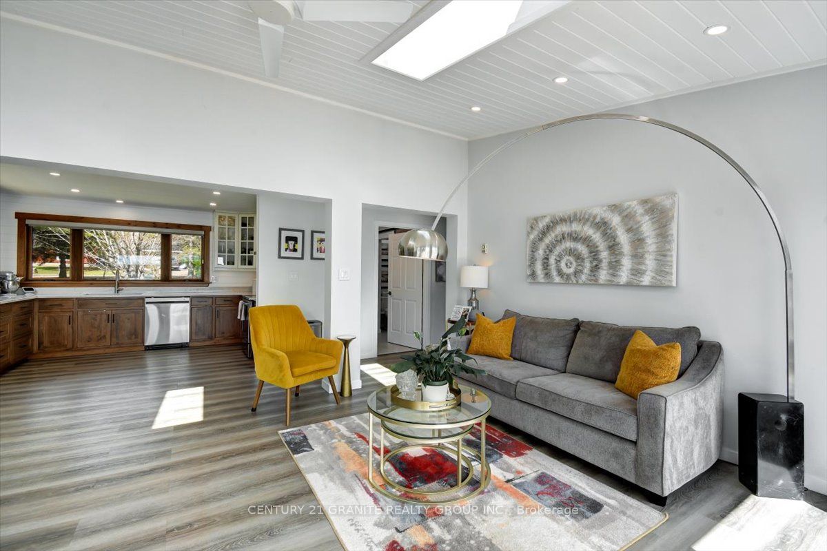 1012 Black Road Property Photo 10