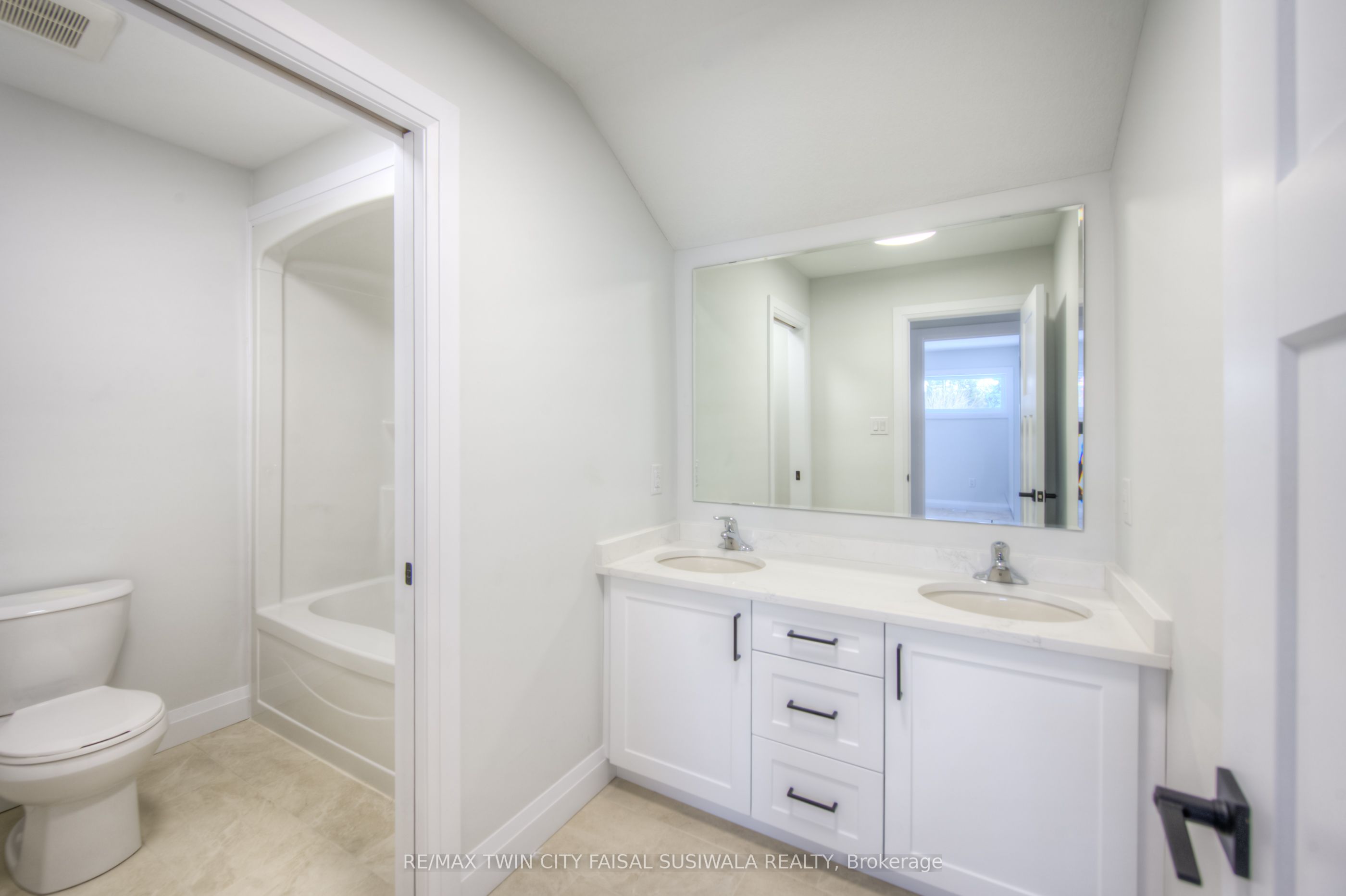 264 Blair Road 2 Property Photo 16