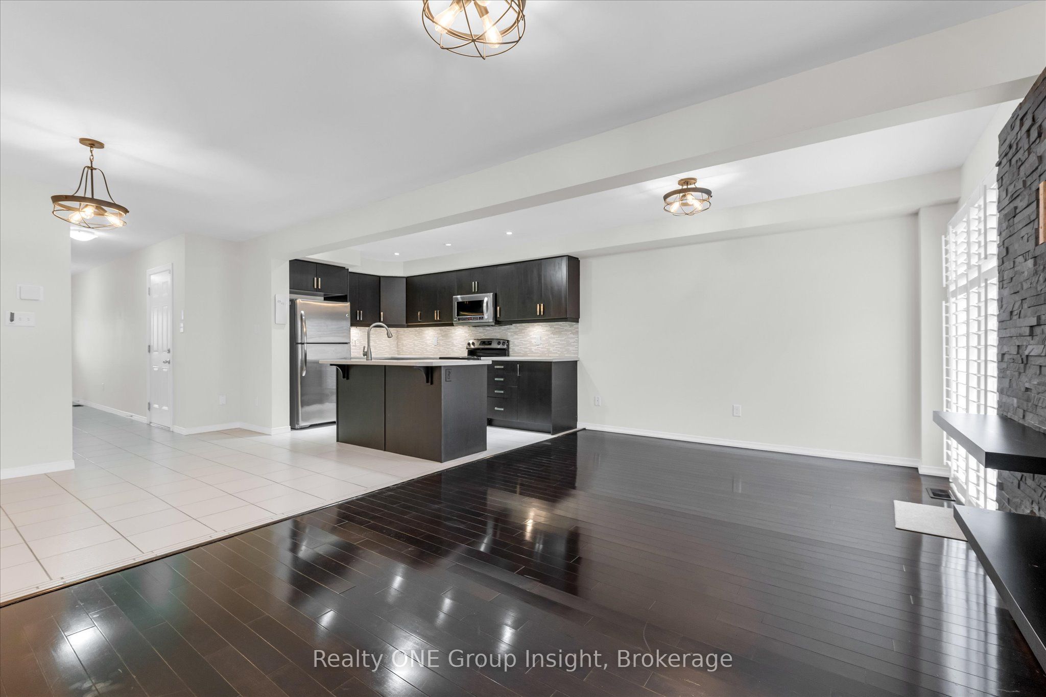 183 Penny Lane Property Photo 14