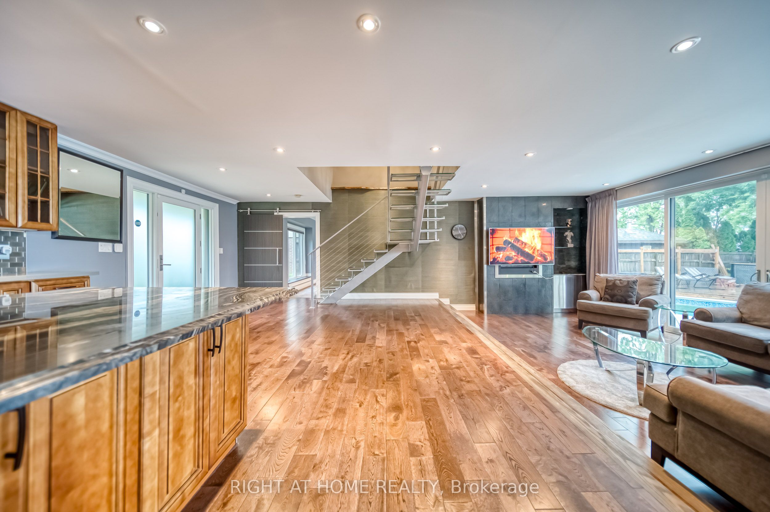44 Royal Henley Boulevard Property Photo 9