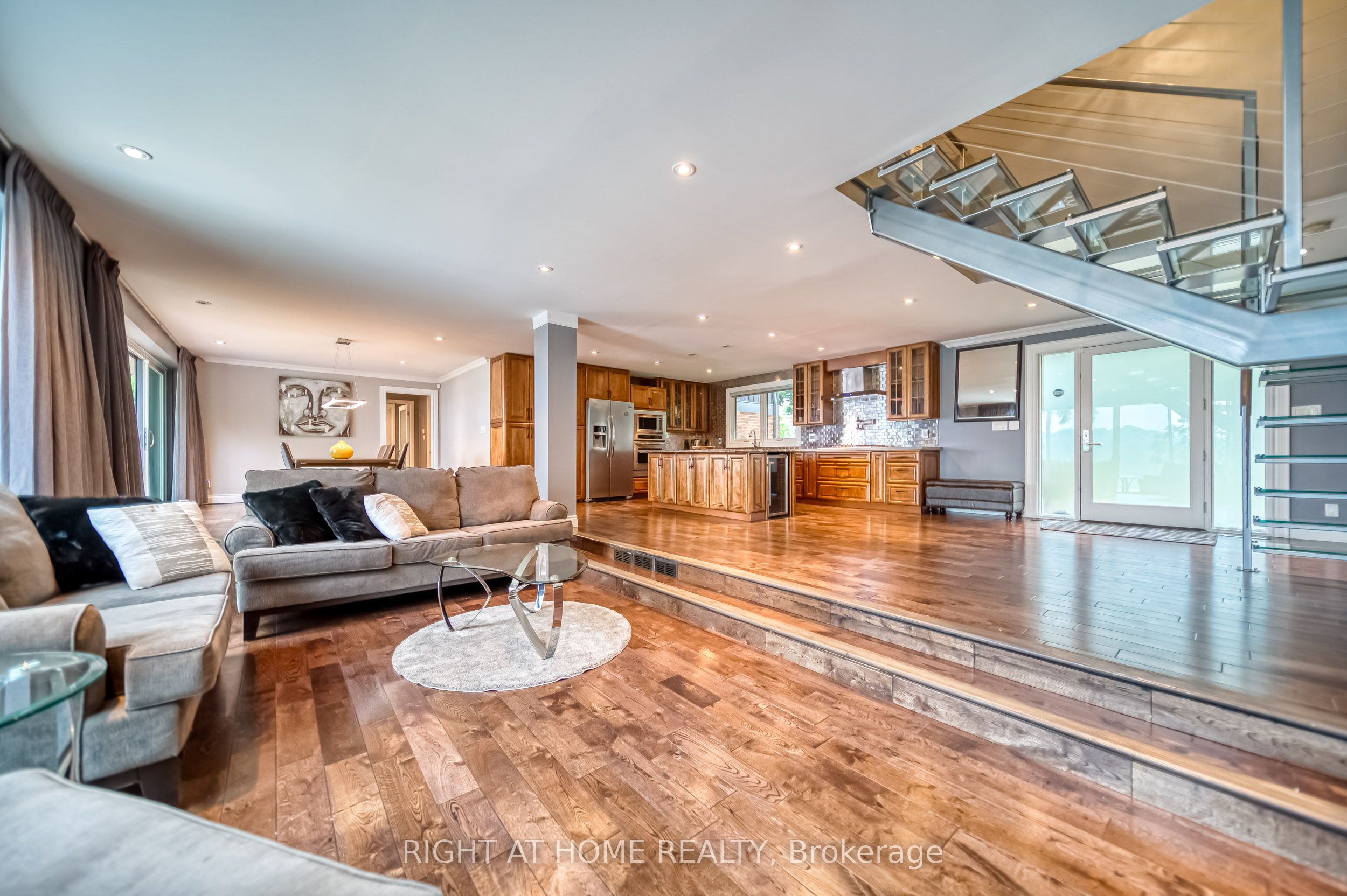 44 Royal Henley Boulevard Property Photo 12