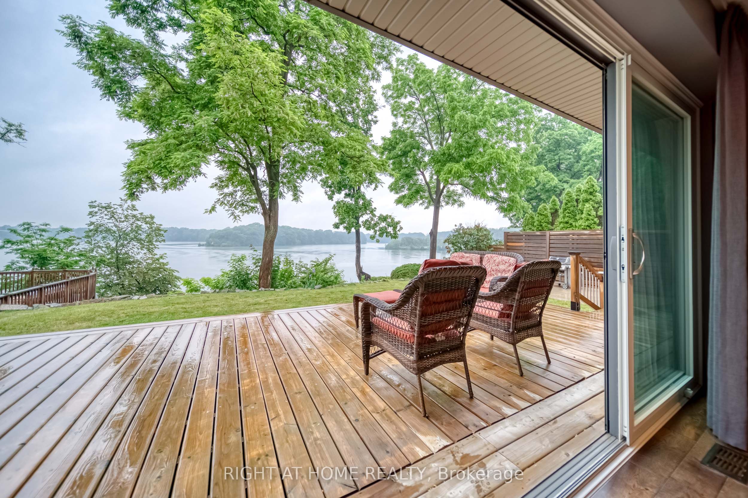 44 Royal Henley Boulevard Property Photo 15