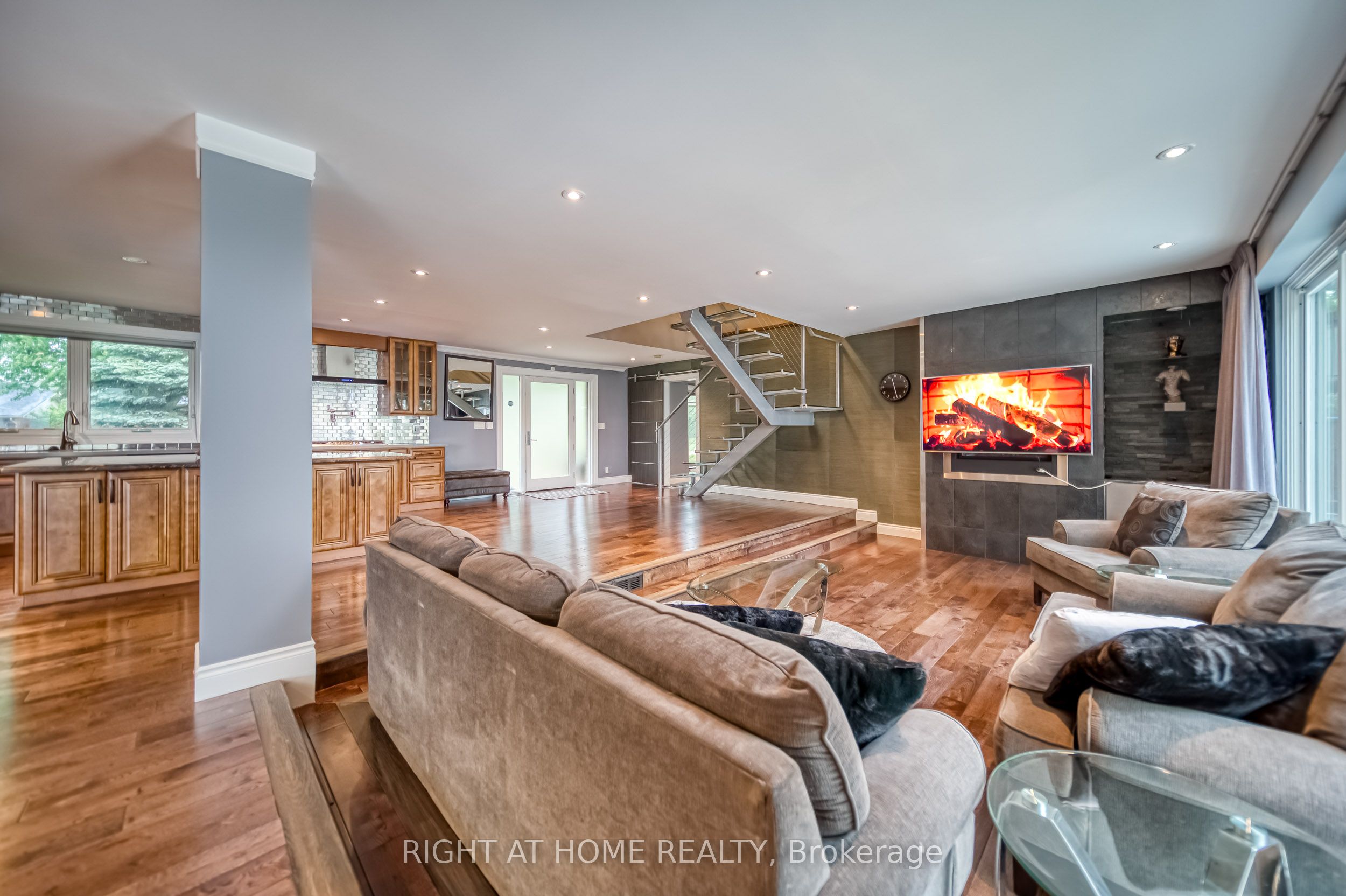 44 Royal Henley Boulevard Property Photo 21