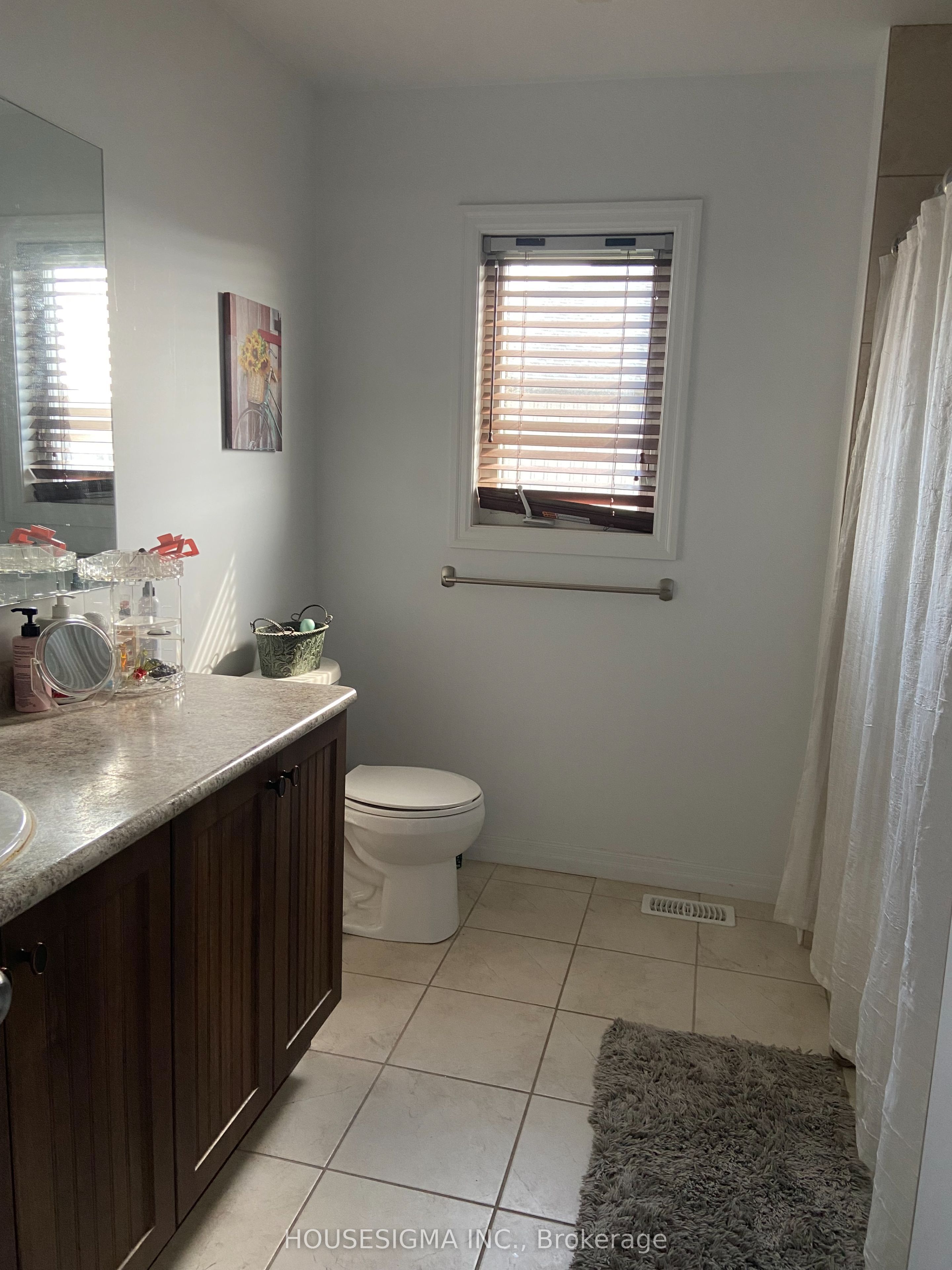 348 Freure Drive W Property Photo 23