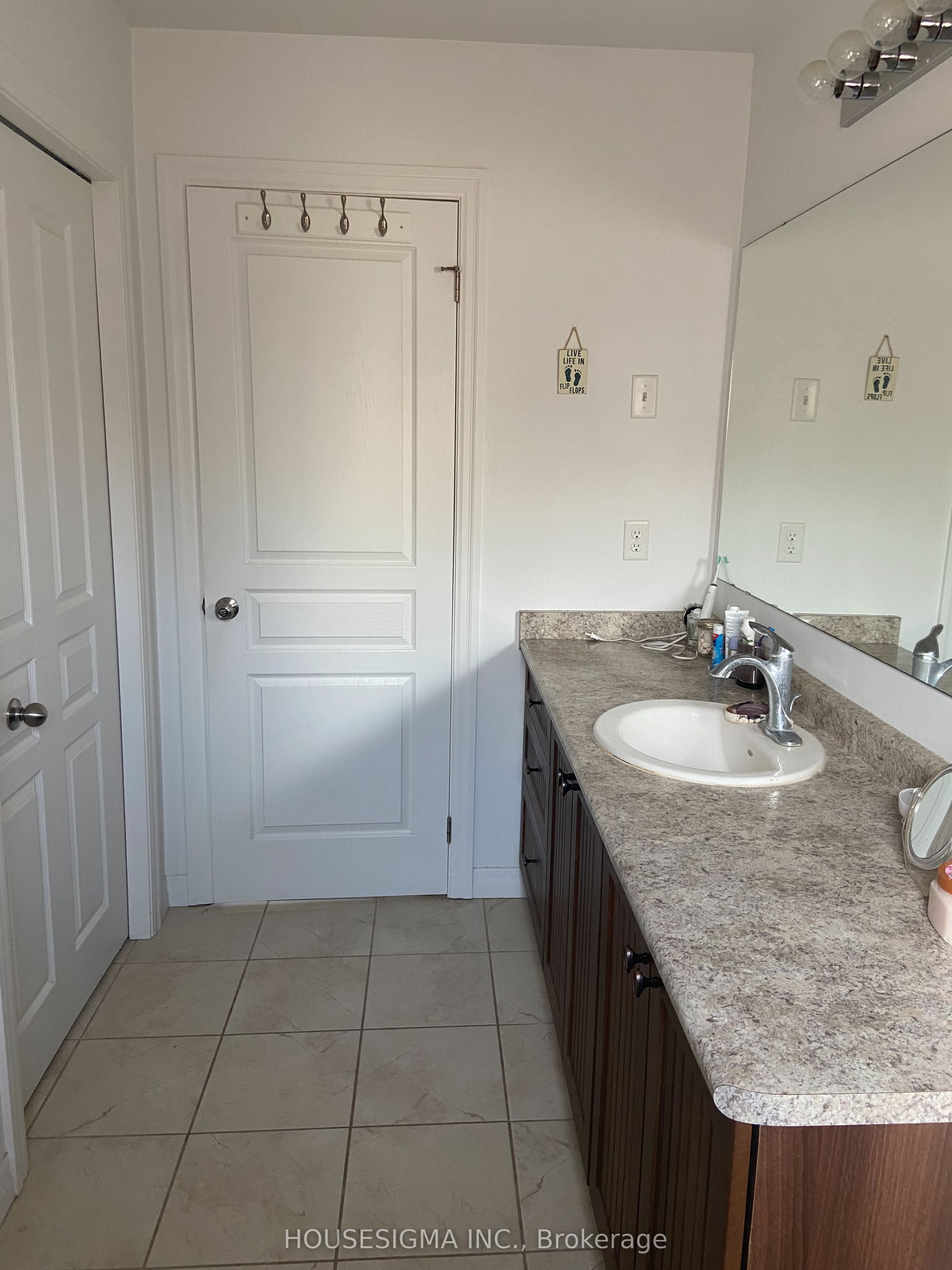 348 Freure Drive W Property Photo 26