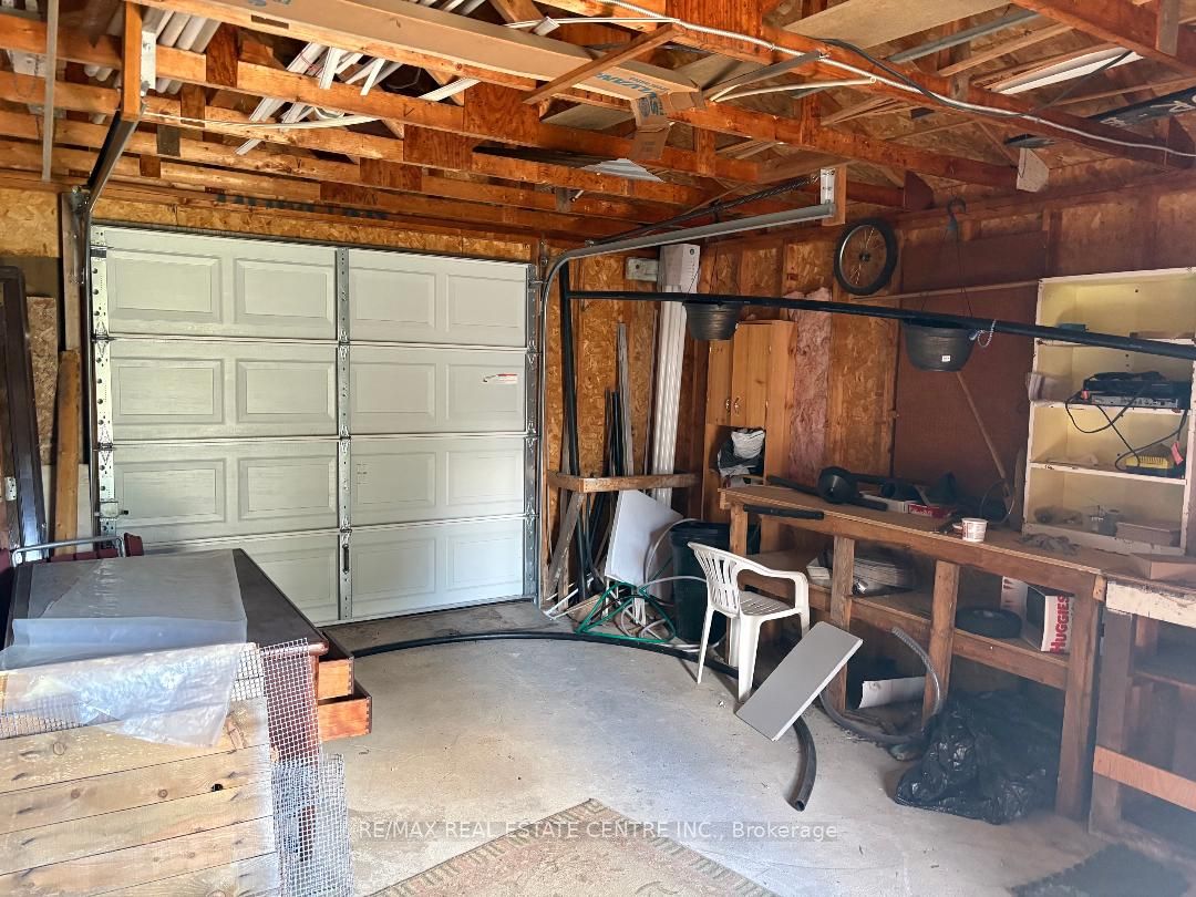 5032 Trans-canada Highway E Property Photo 17