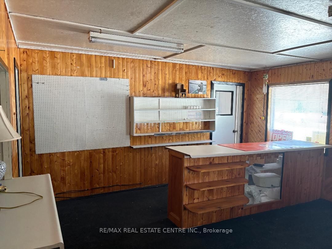 5032 Trans-canada Highway E Property Photo 21