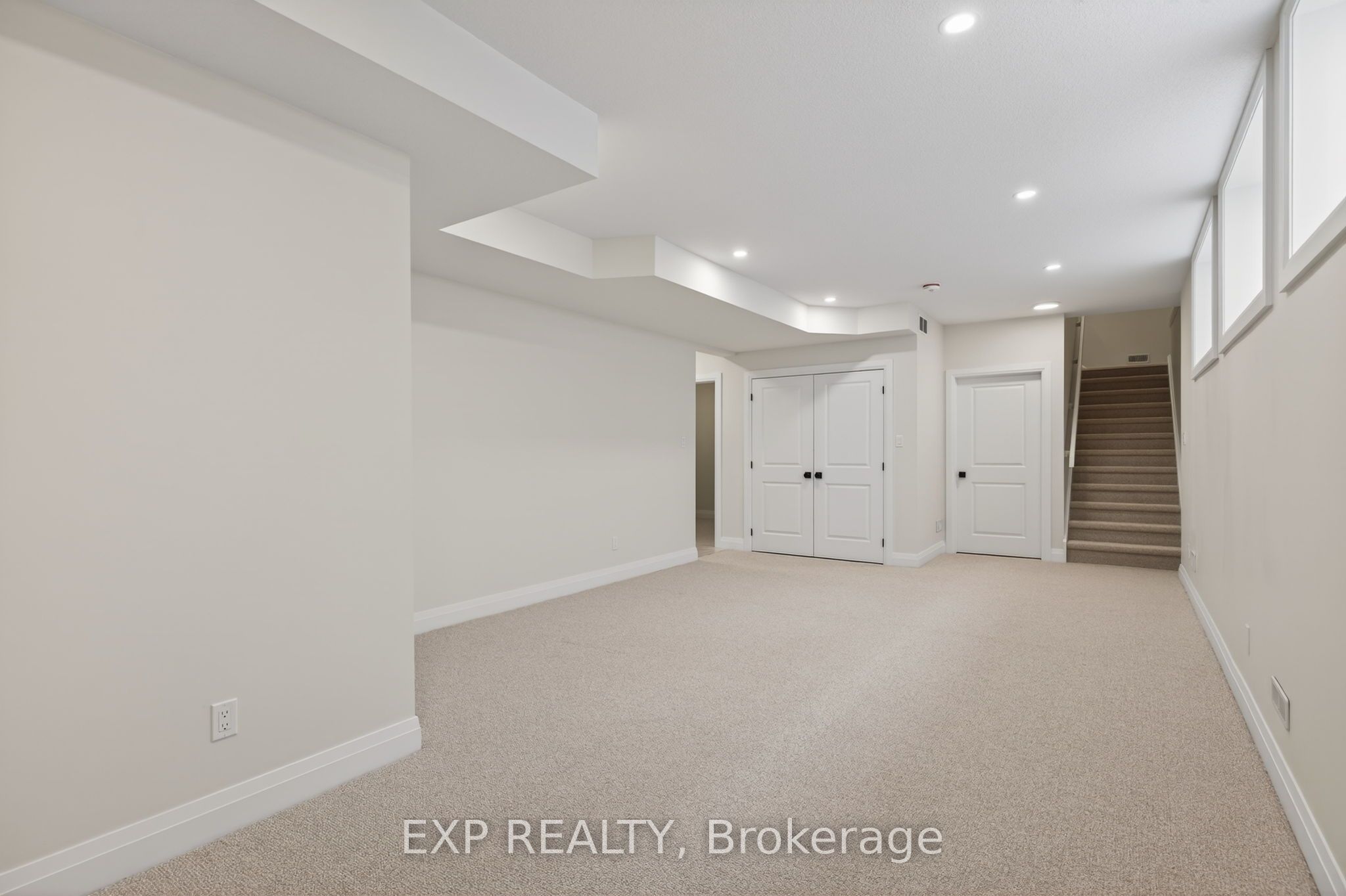 20 Dearing Drive Property Photo 23
