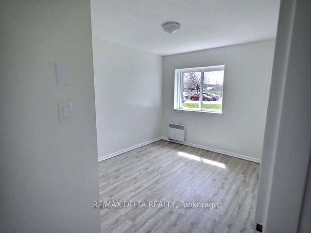 2044 Arrowsmith Drive 105b Property Photo 10