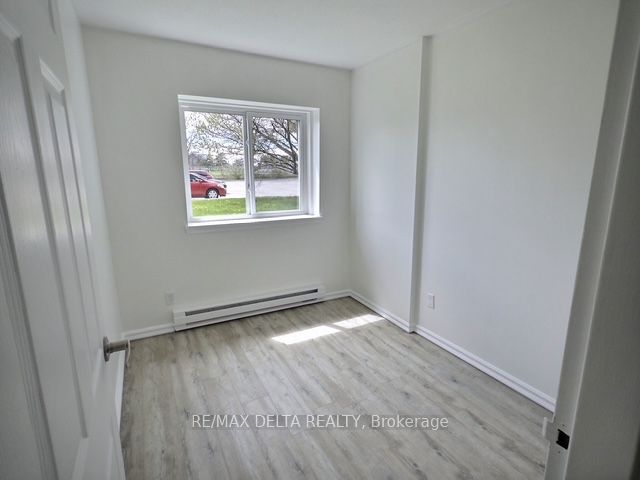 2044 Arrowsmith Drive 105b Property Photo 11