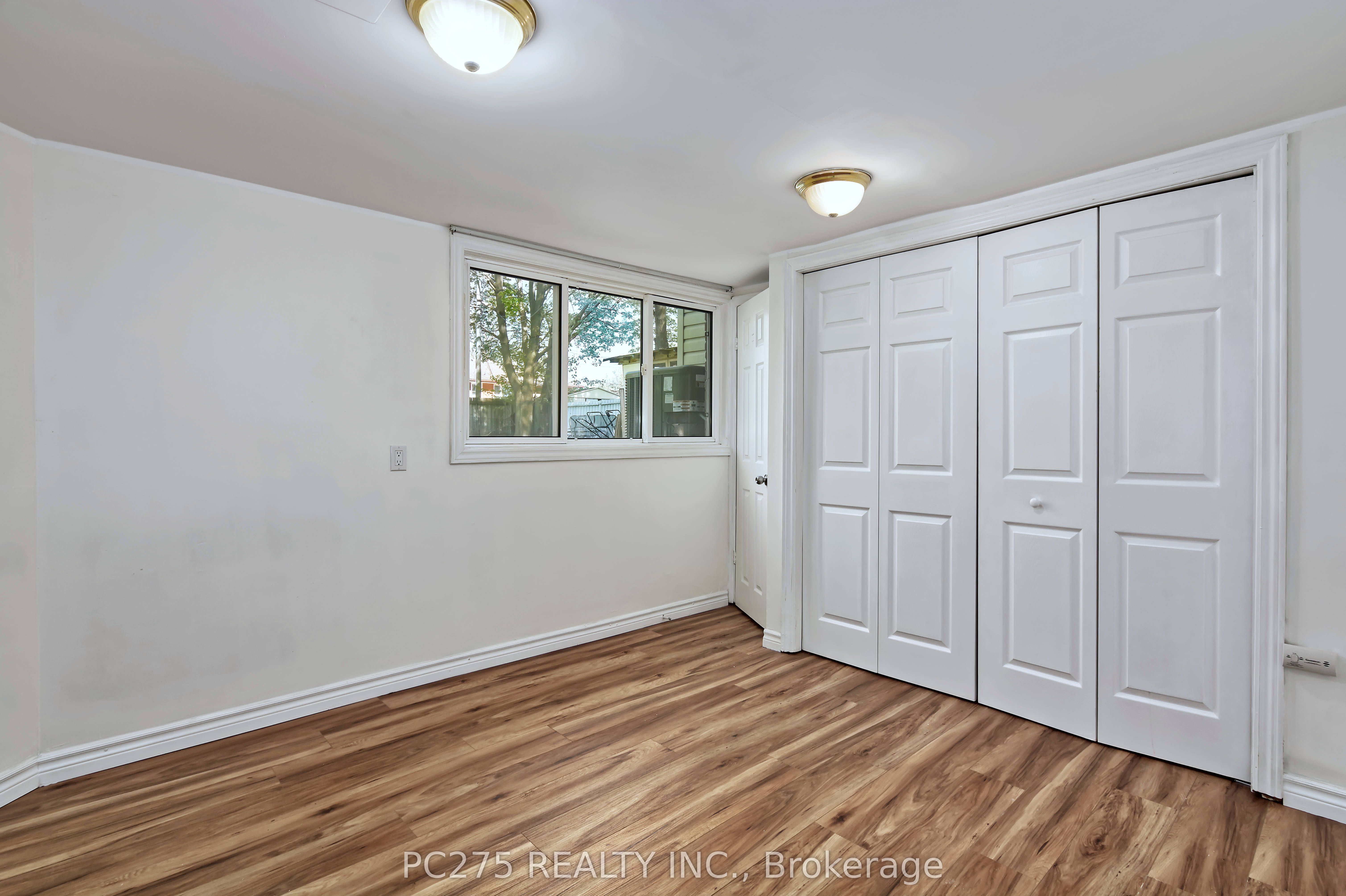 202 Michaelmas Street Property Photo 20
