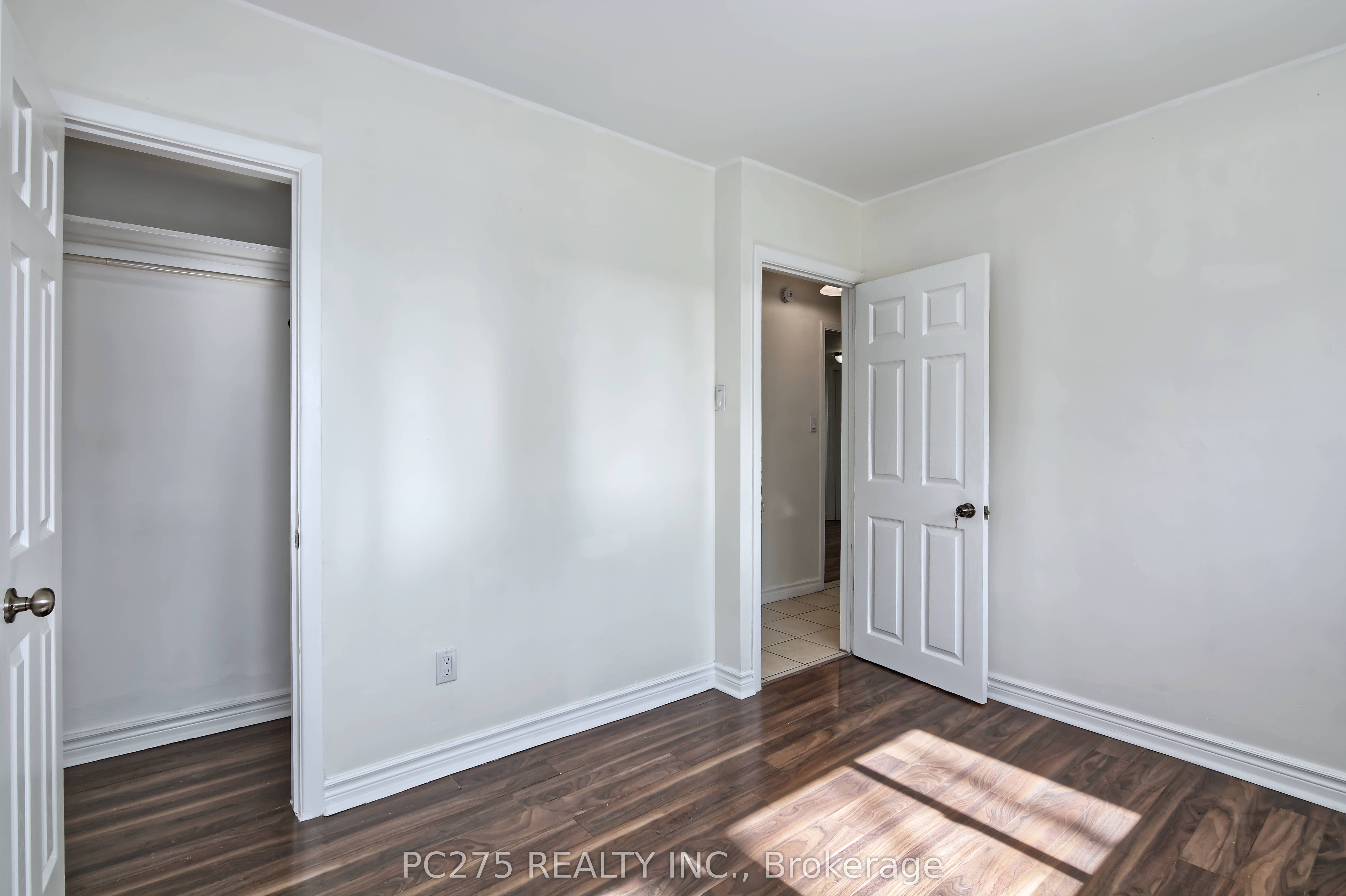 202 Michaelmas Street Property Photo 23