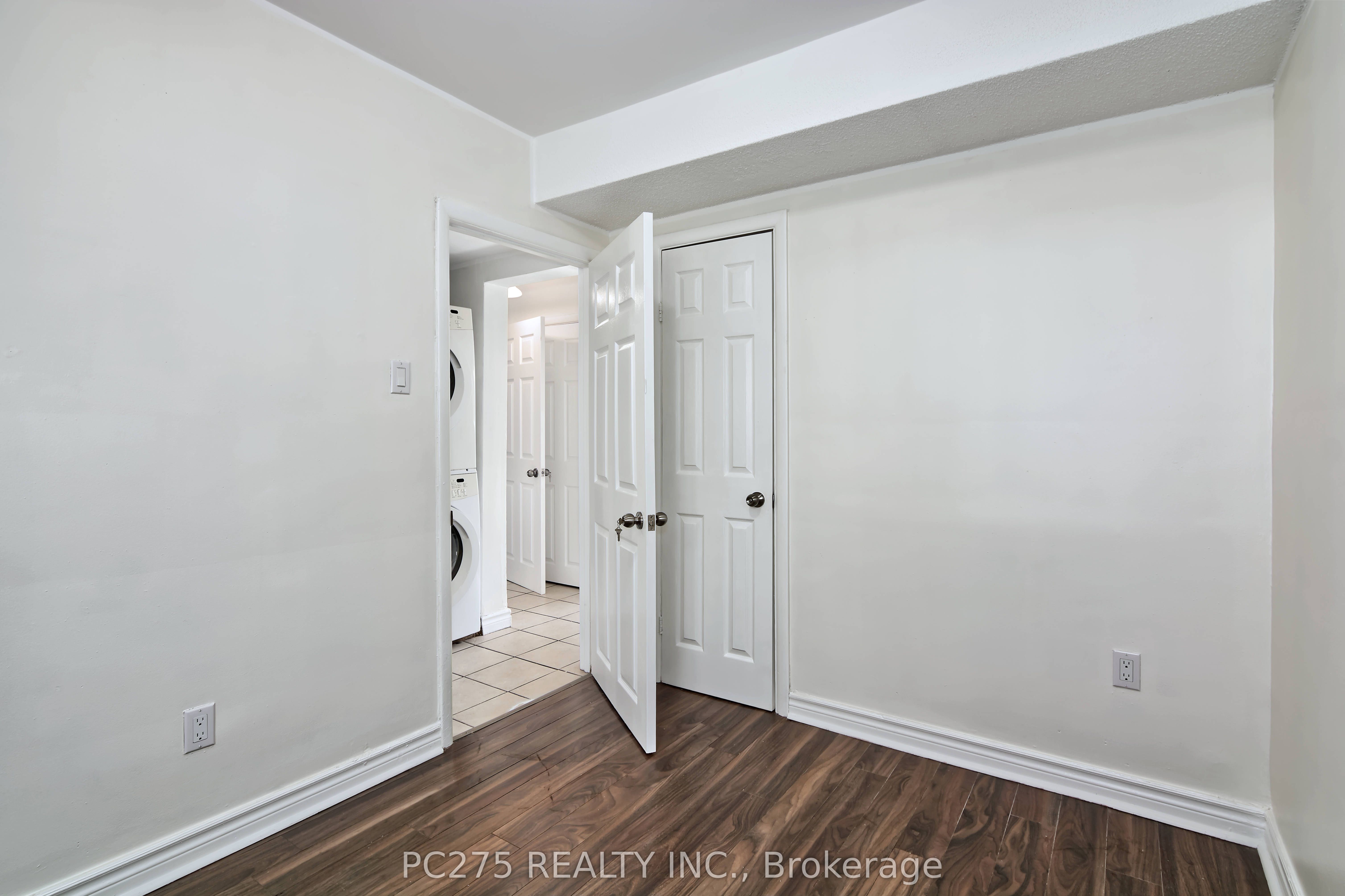 202 Michaelmas Street Property Photo 25