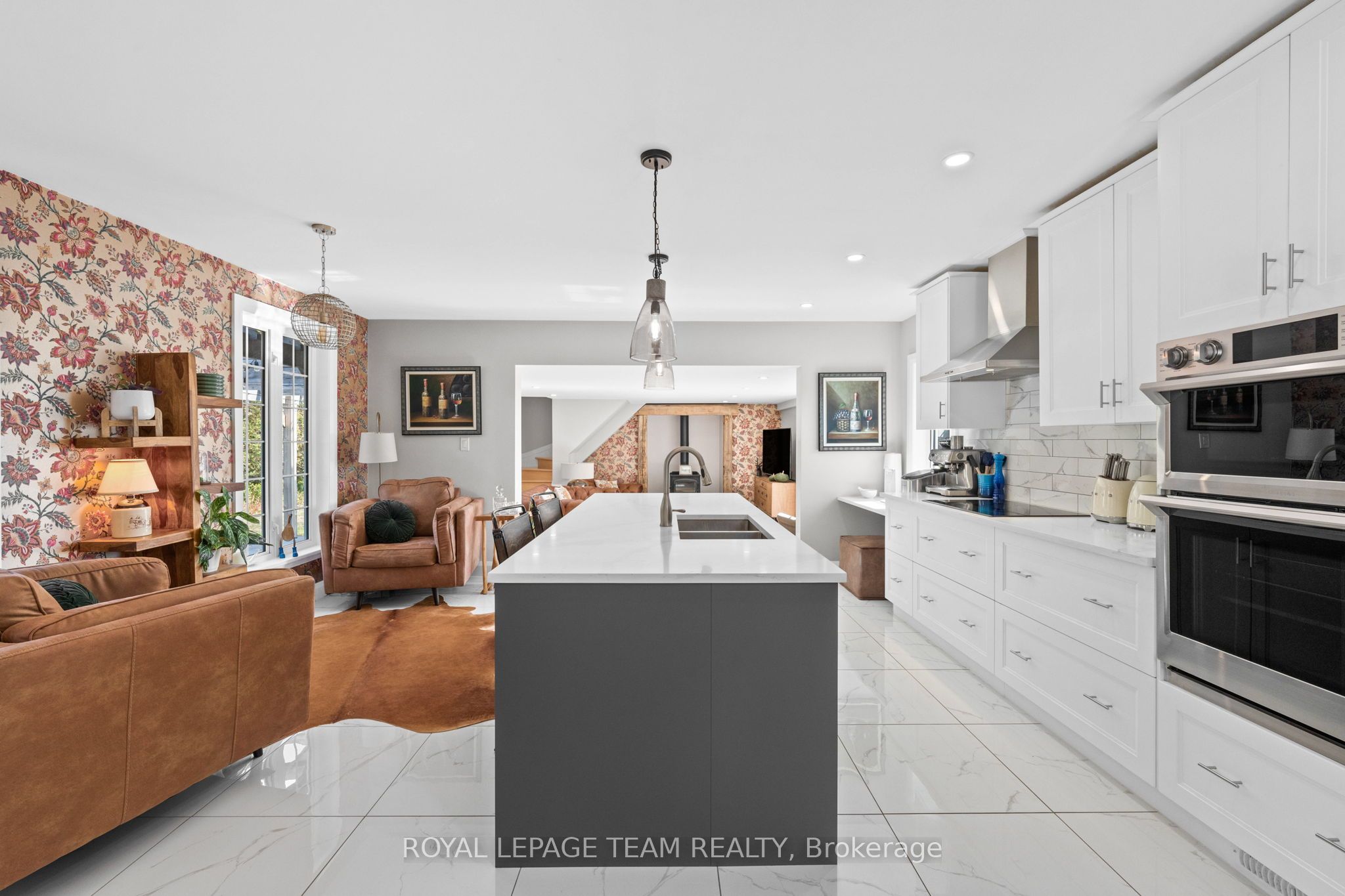 6101 First Line Road Property Photo 12