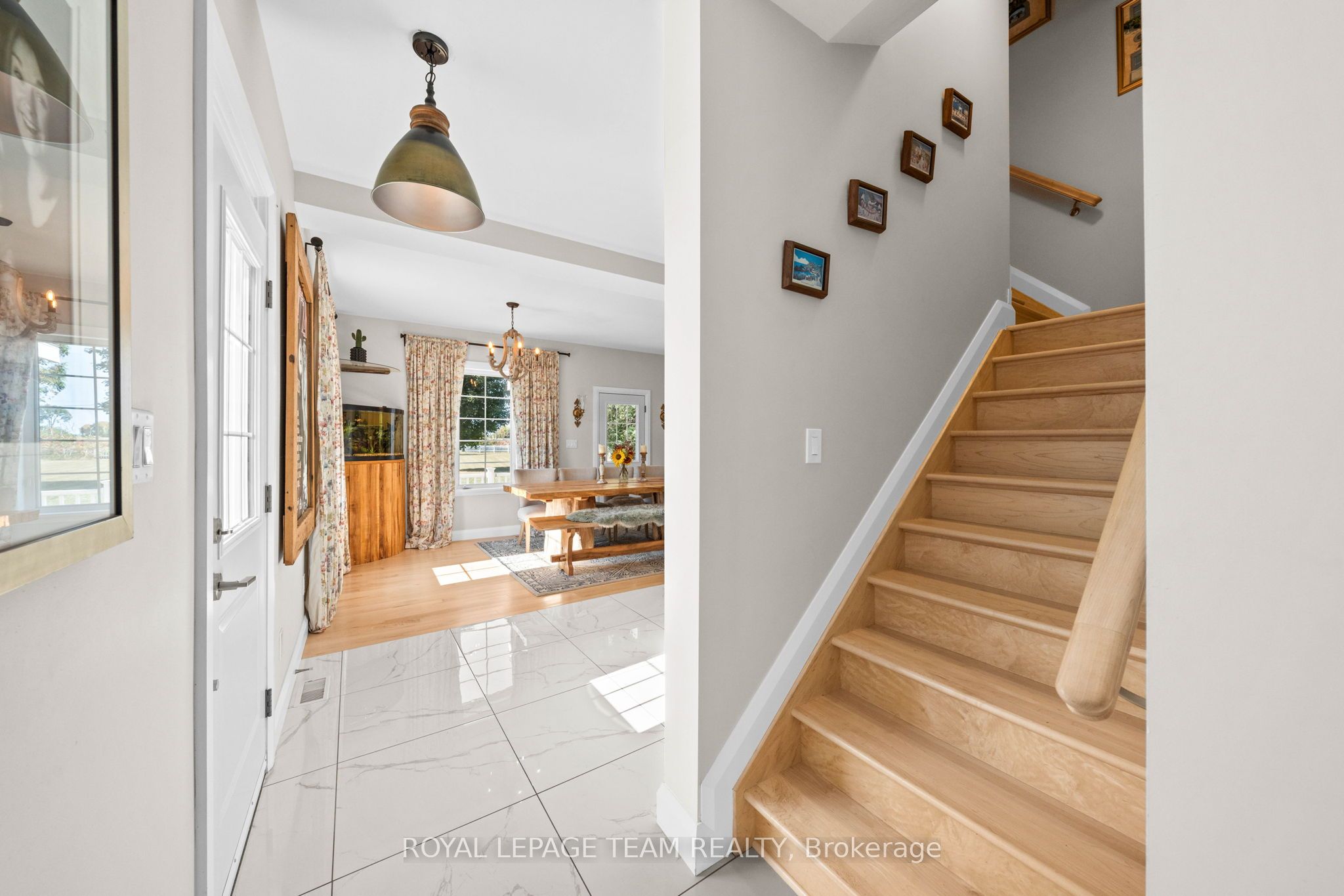 6101 First Line Road Property Photo 15