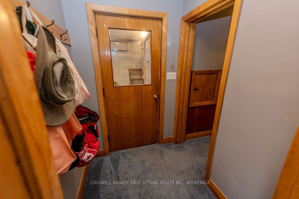 10 Brant Avenue Property Photo 26