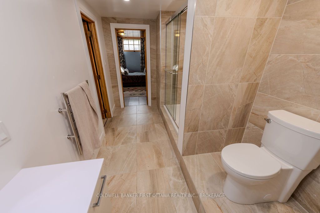 10 Brant Avenue Property Photo 33