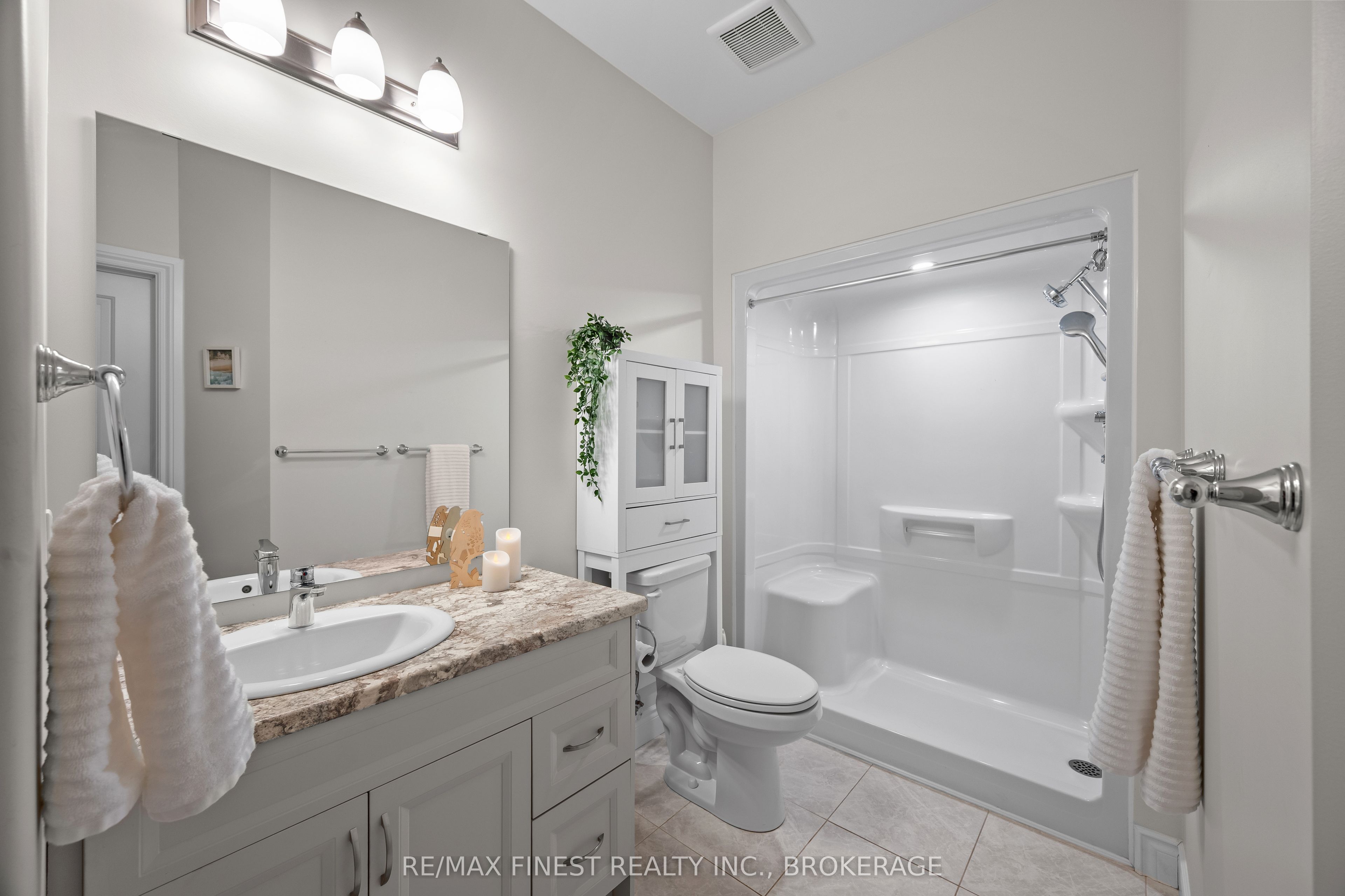 47 Lowry Place Property Photo 17