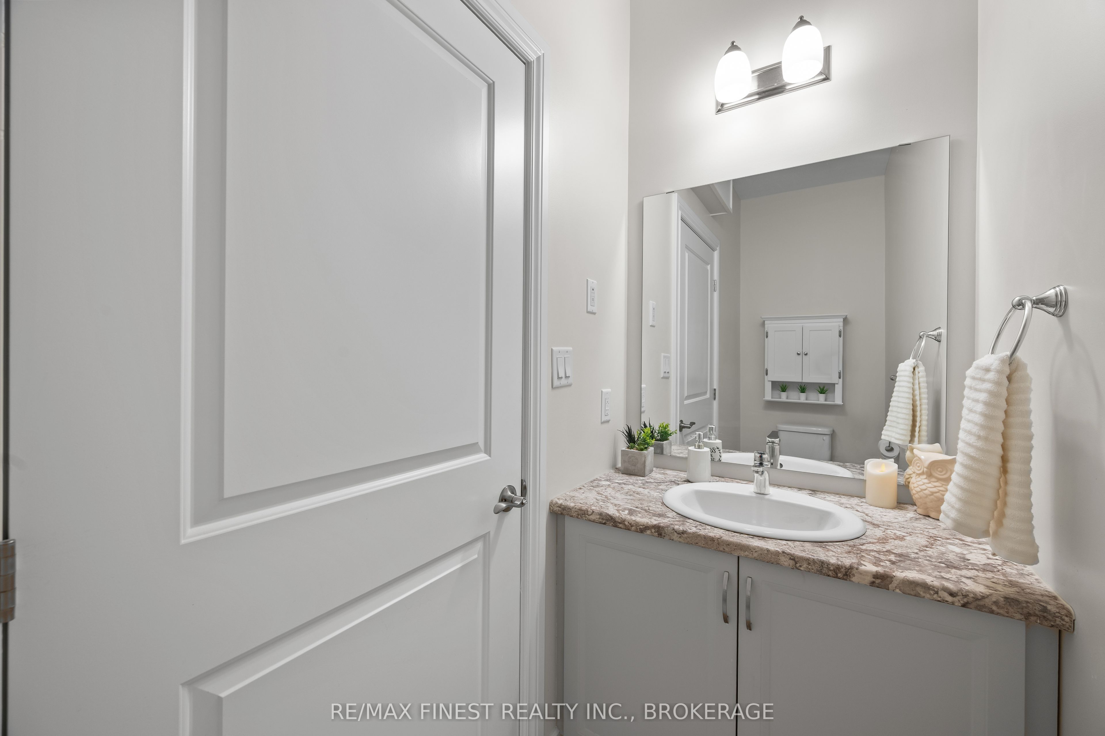 47 Lowry Place Property Photo 20