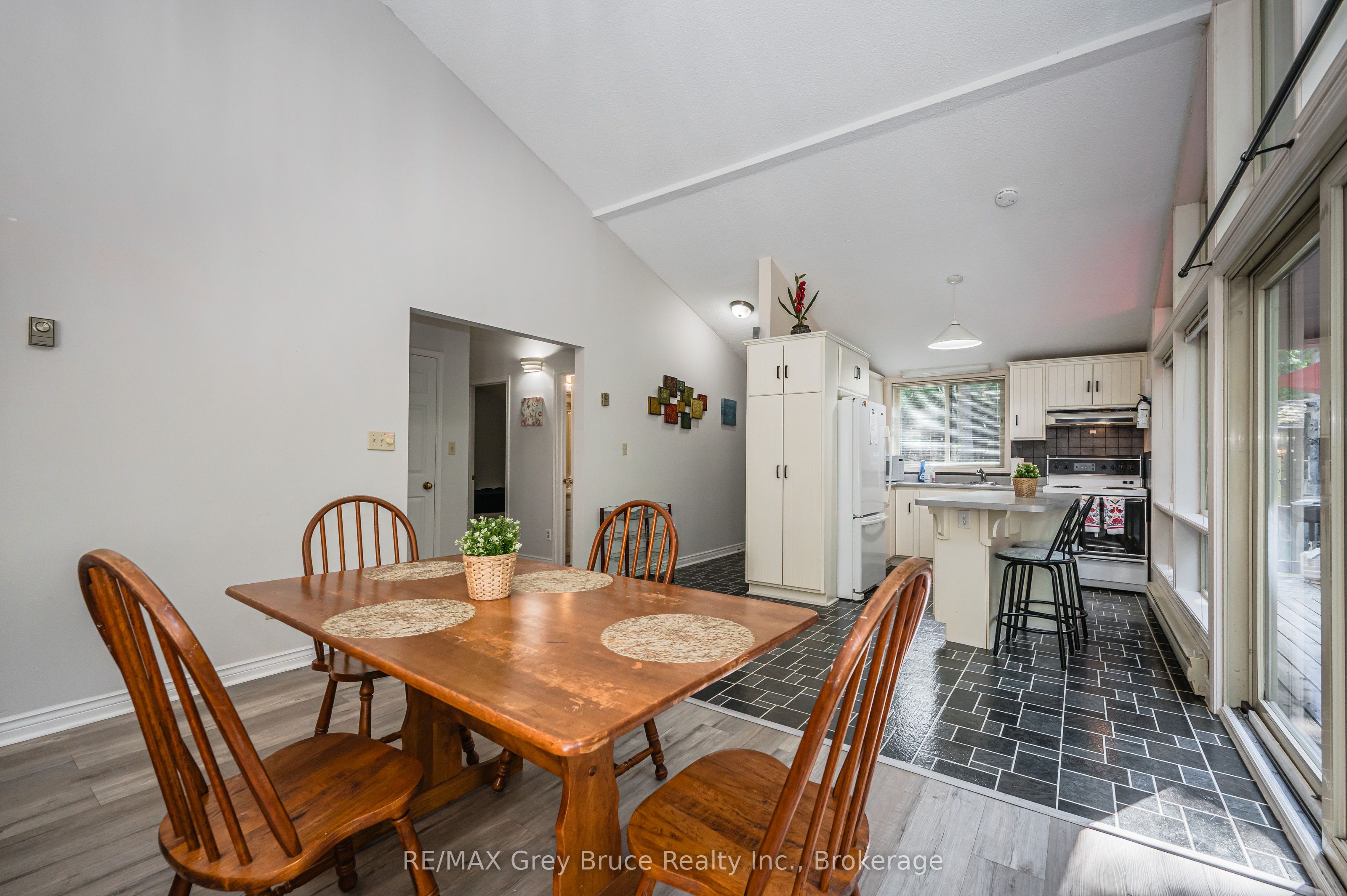 66 Harpur Drive Property Photo 13