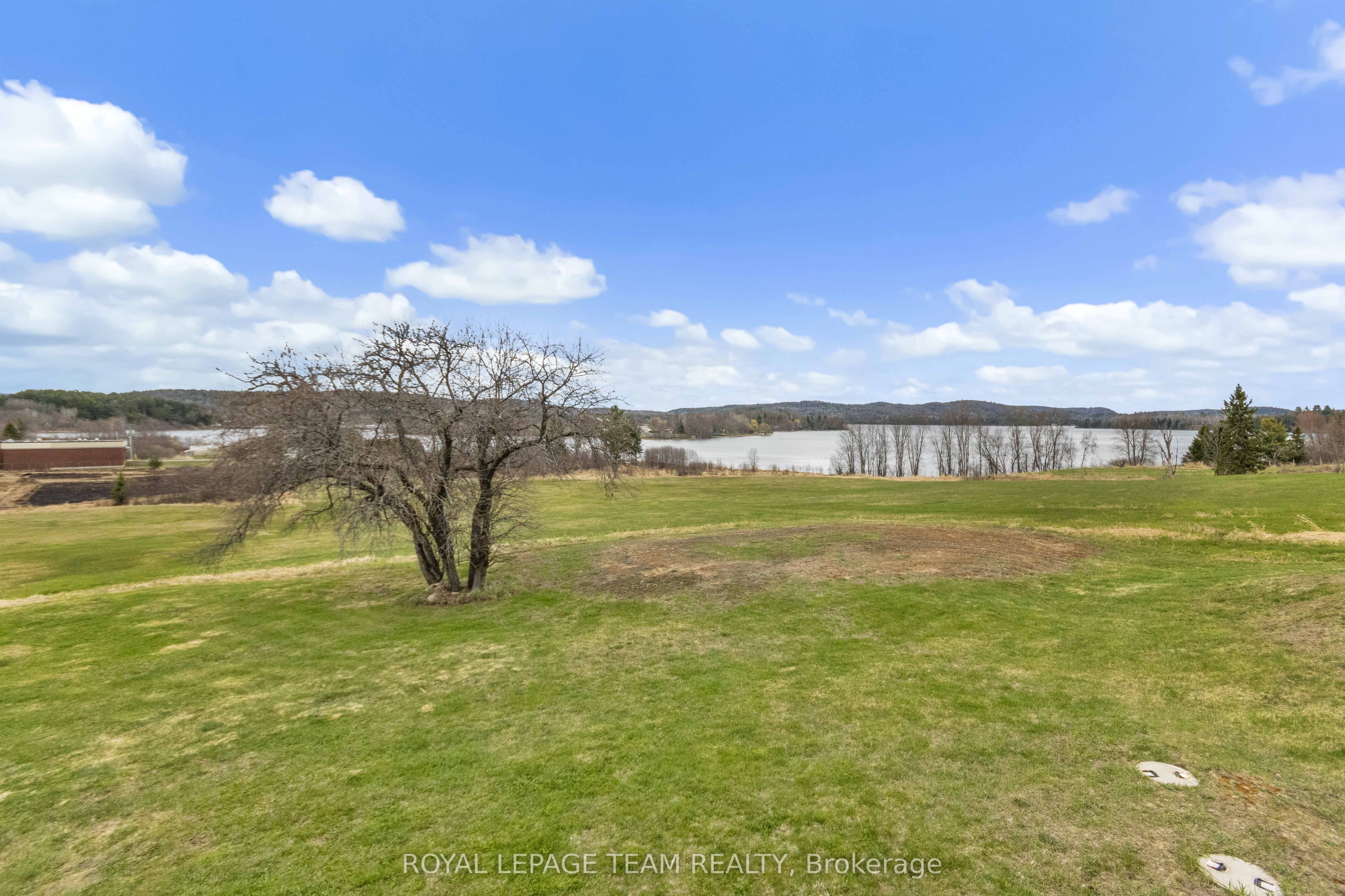 299 Siberia Road Property Photo 33