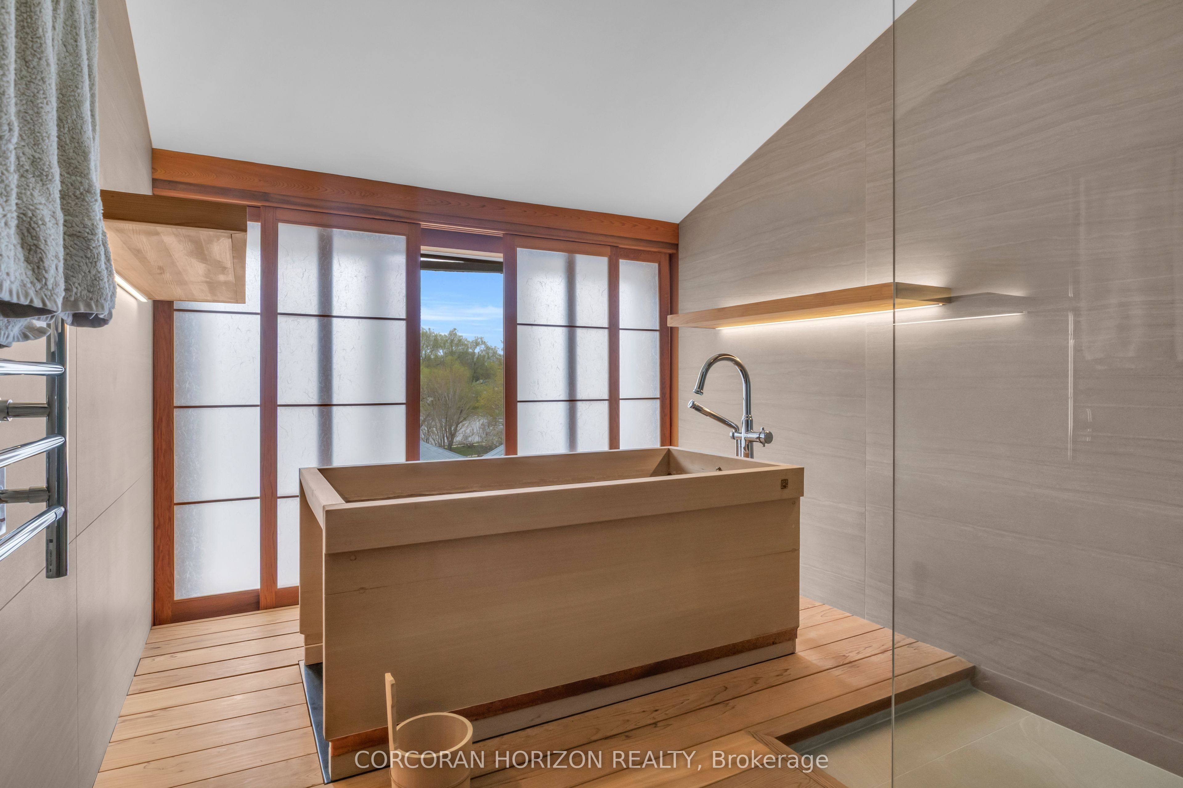 9 Coburg Street Property Photo 33