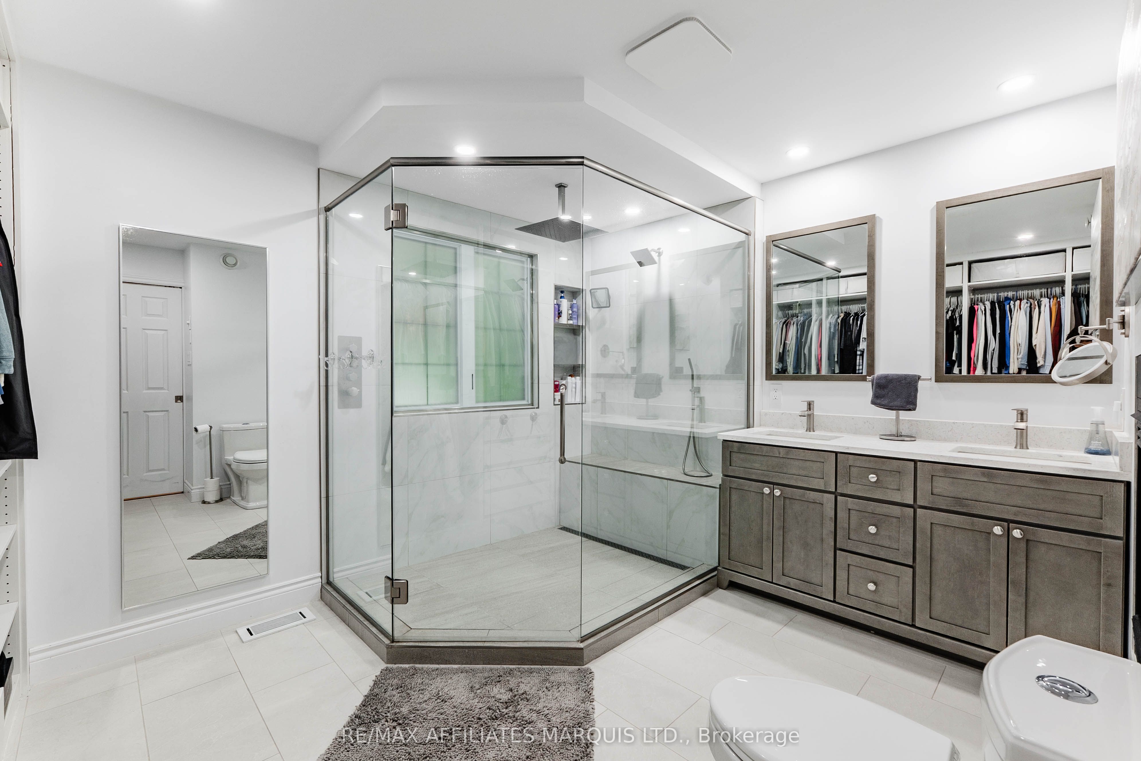 46 Chantine Drive Property Photo 27